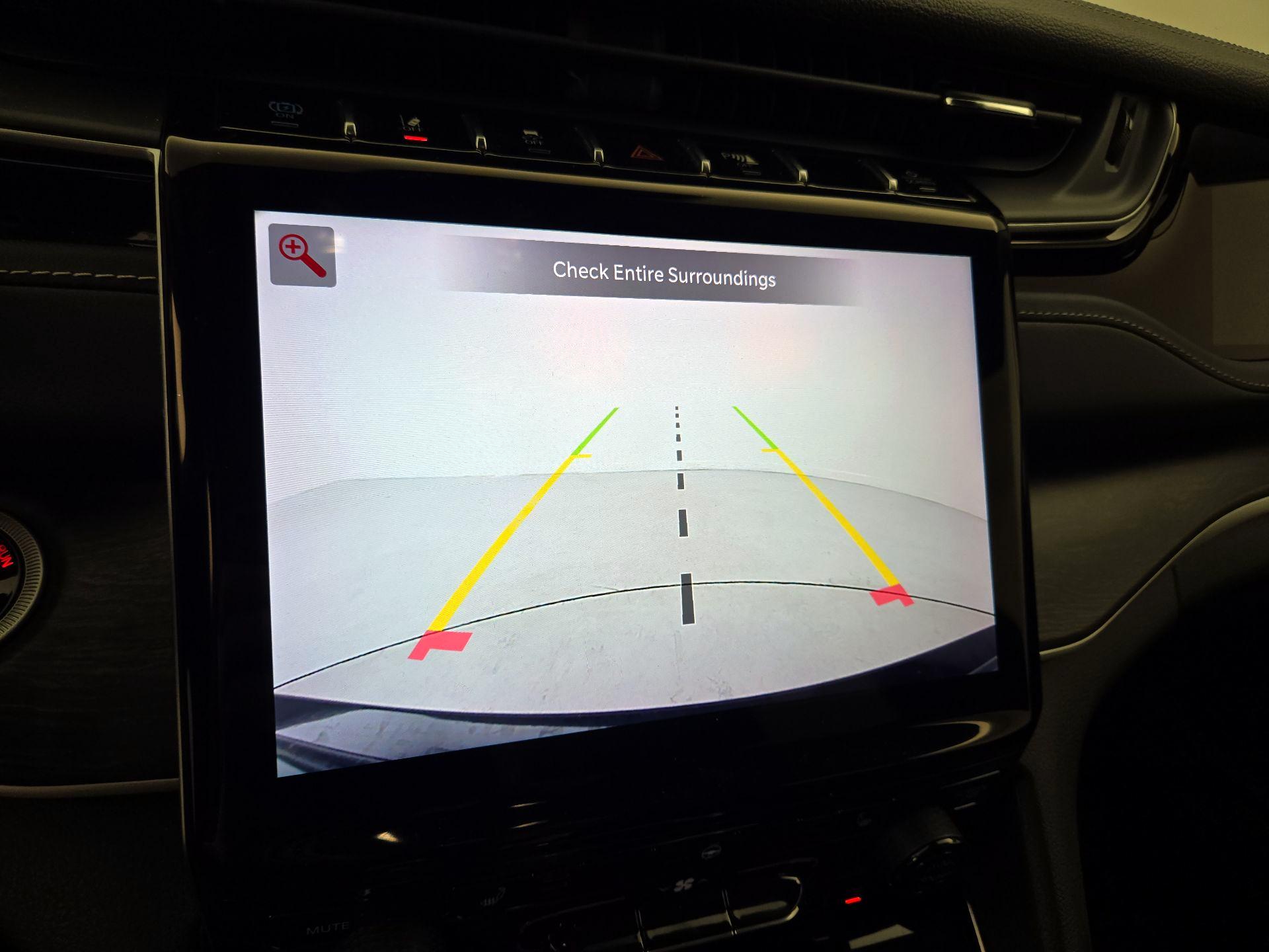 Thumbnail: 2023 Jeep Grand Cherokee - 15