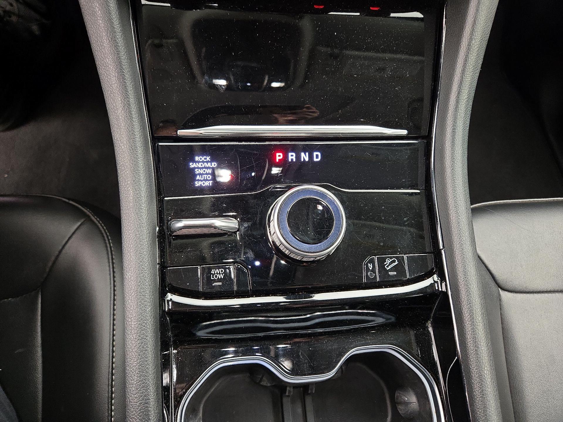 Thumbnail: 2023 Jeep Grand Cherokee - 18