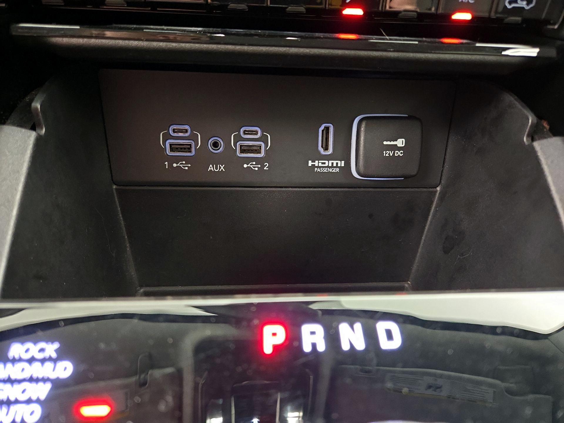 Thumbnail: 2023 Jeep Grand Cherokee - 19