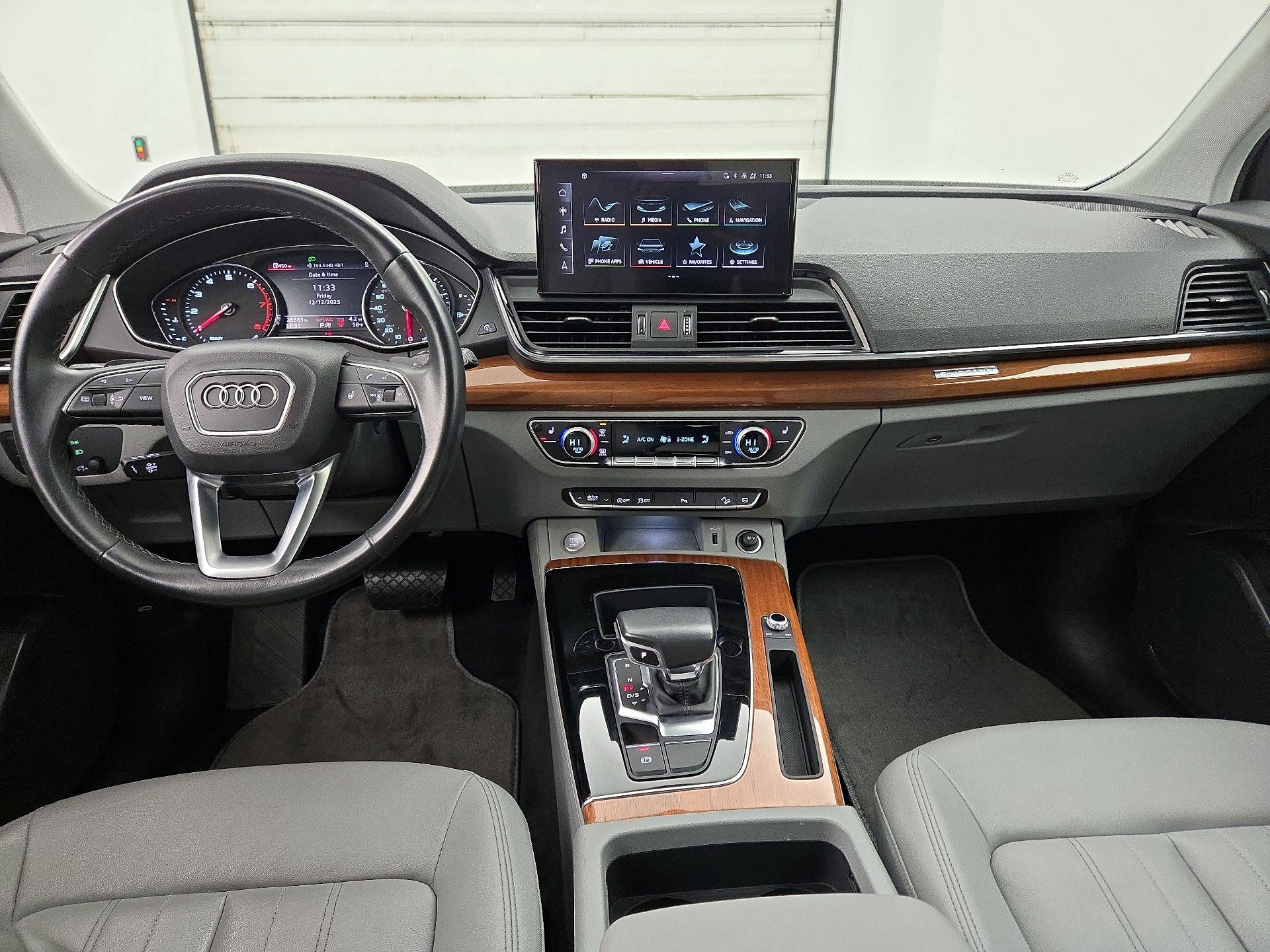 Thumbnail: 2022 Audi Q5 - 9