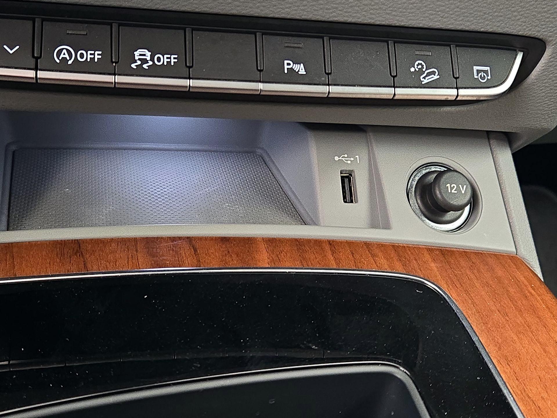 Thumbnail: 2022 Audi Q5 - 18