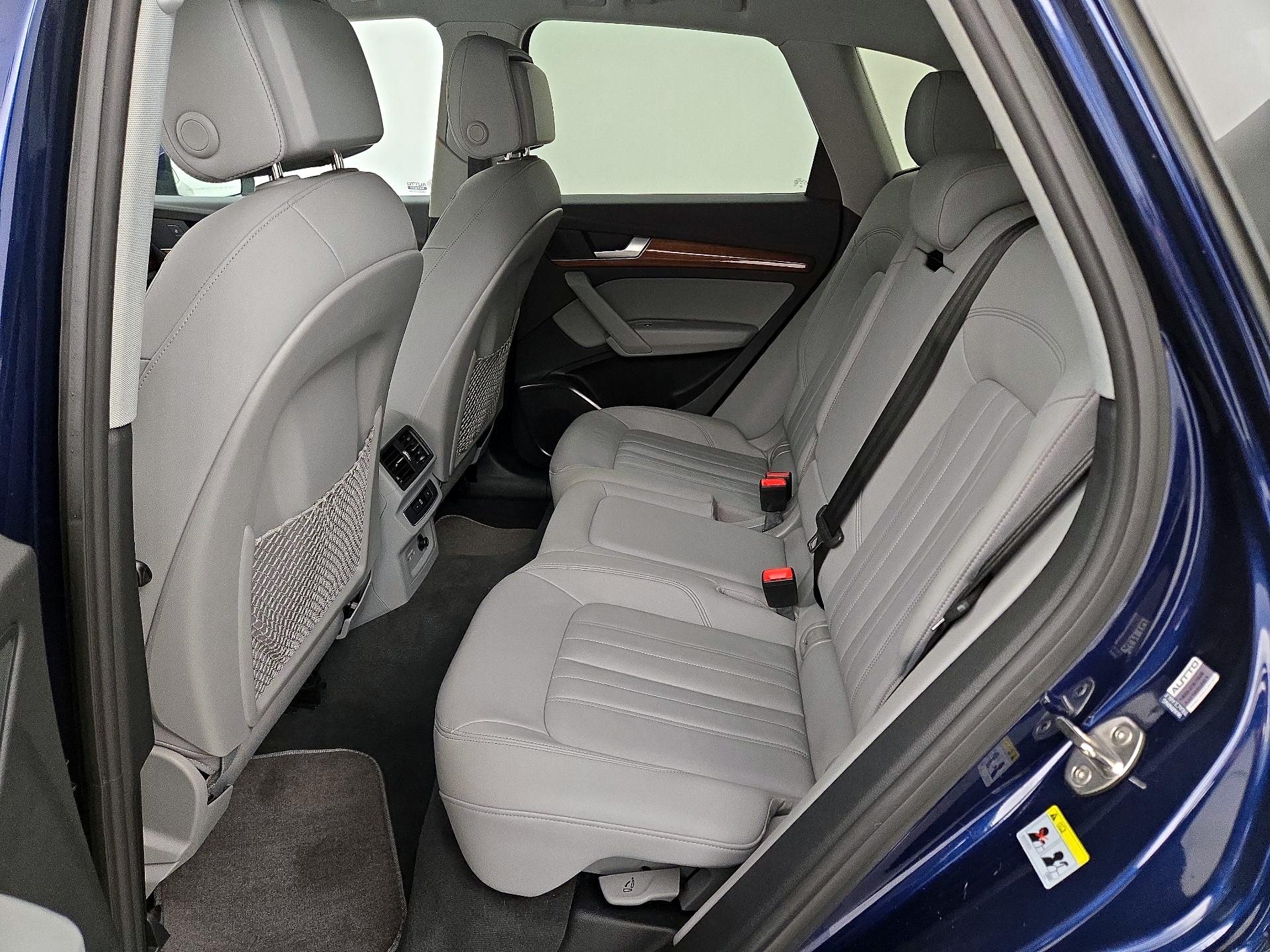 Thumbnail: 2022 Audi Q5 - 19