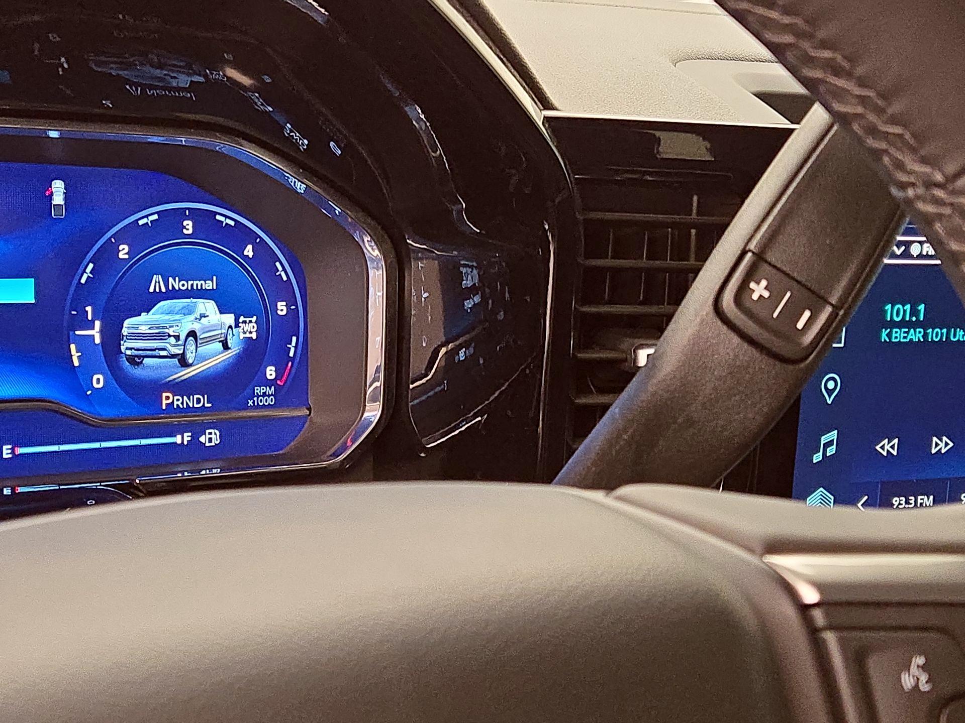 Thumbnail: 2024 Chevrolet Silverado 1500 - 17