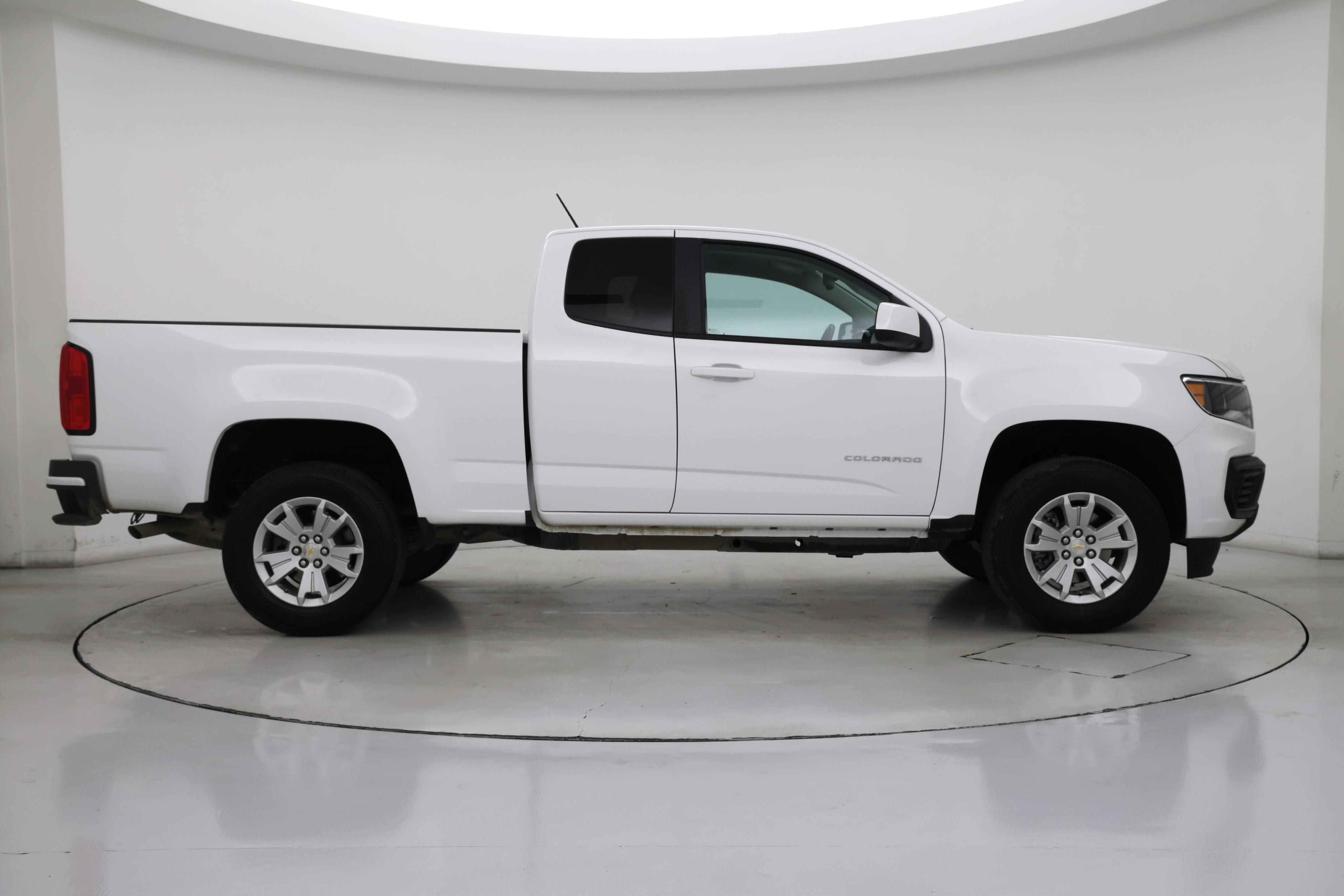 Thumbnail: 2022 Chevrolet Colorado - 7