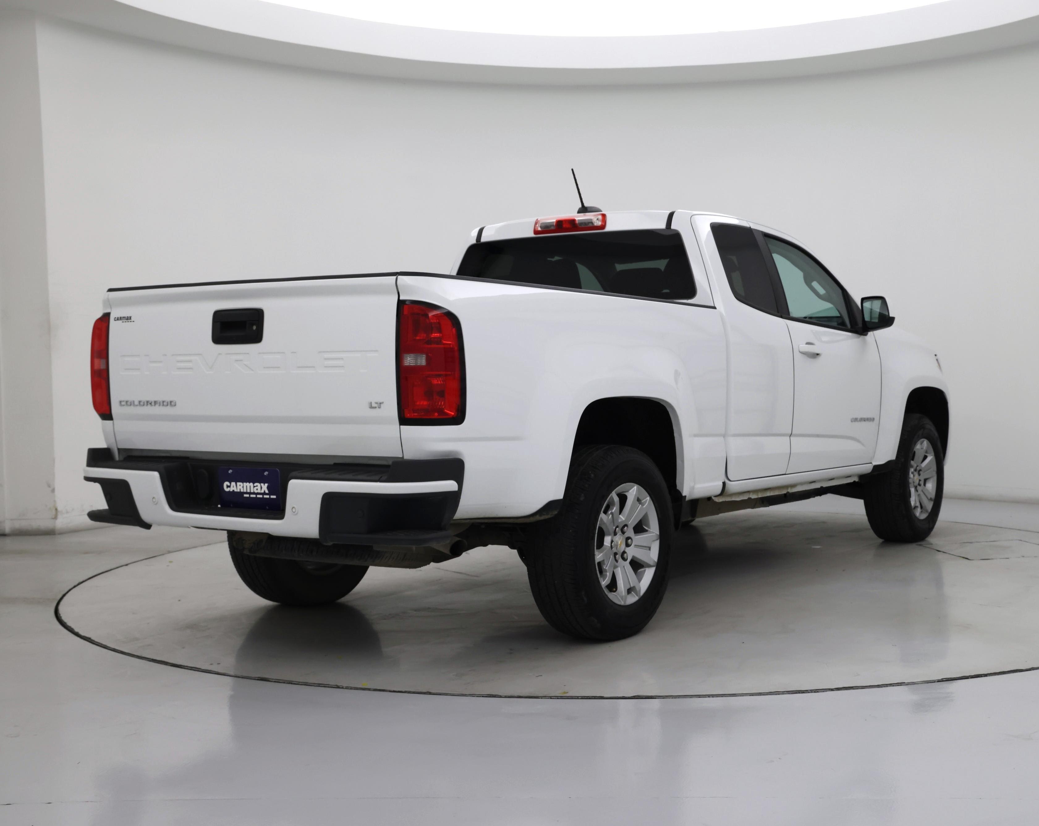 Thumbnail: 2022 Chevrolet Colorado - 8