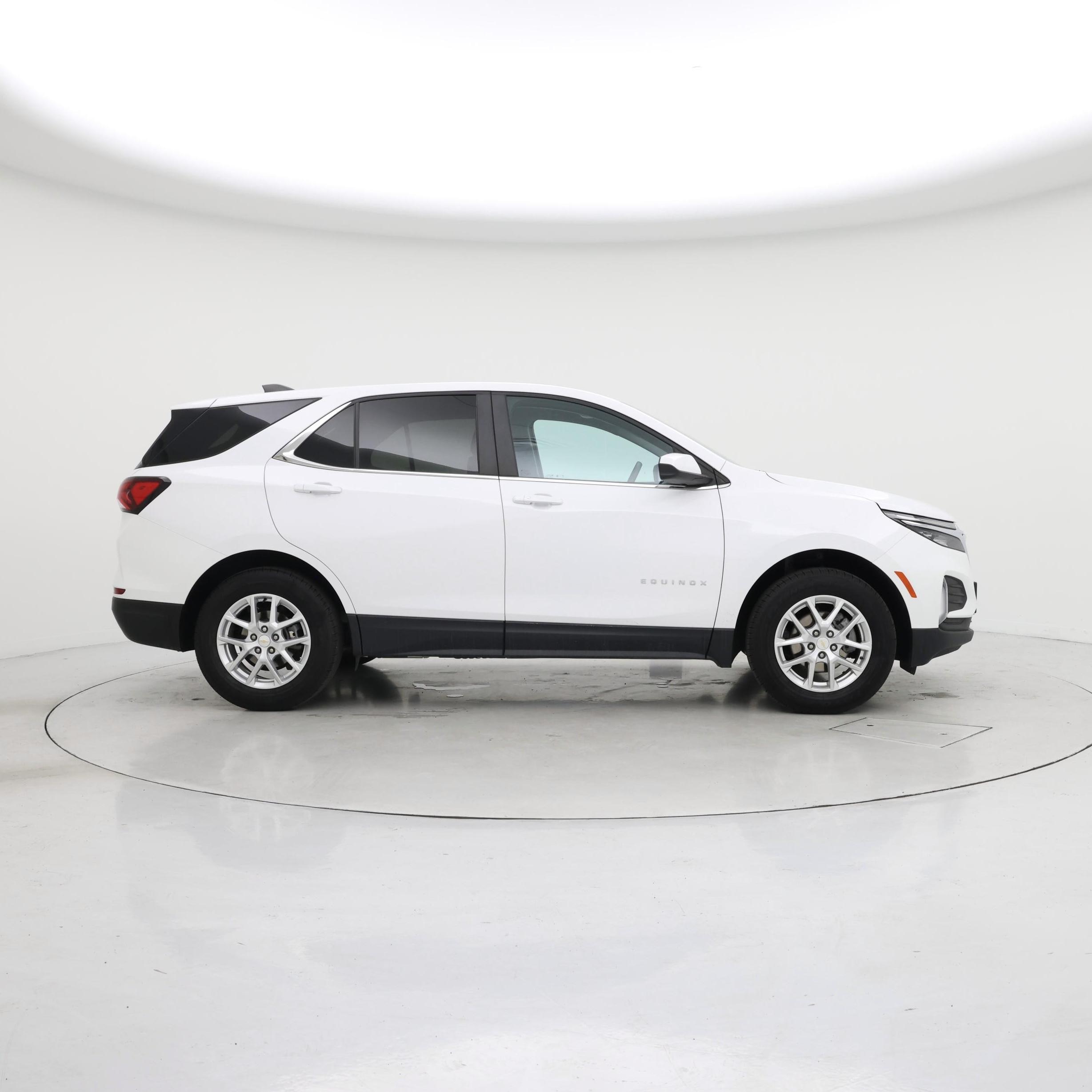 Thumbnail: 2022 Chevrolet Equinox - 7