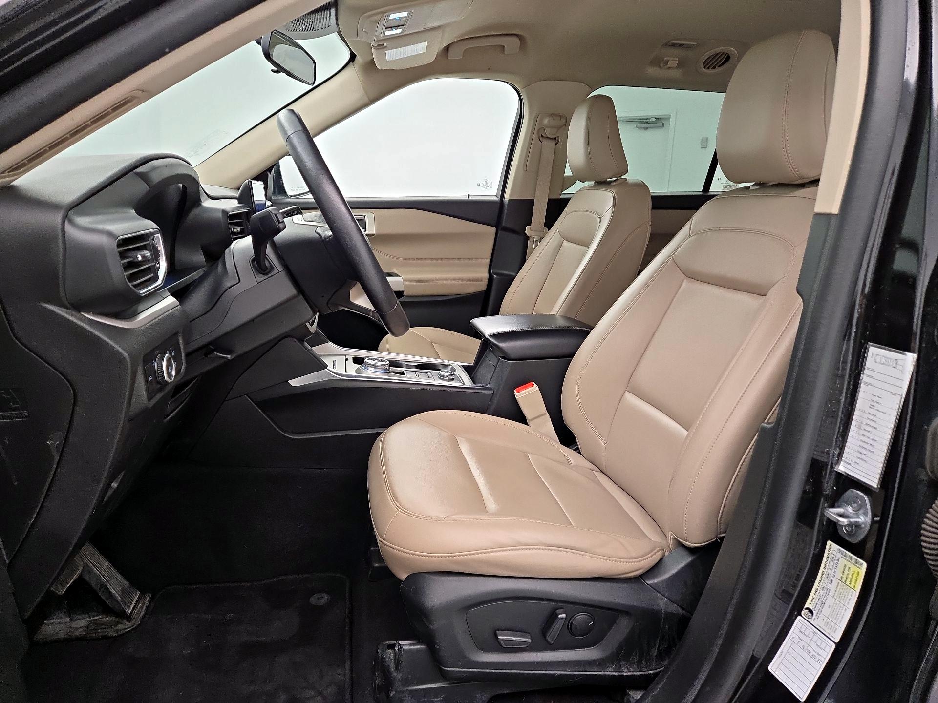 Thumbnail: 2023 Ford Explorer - 11