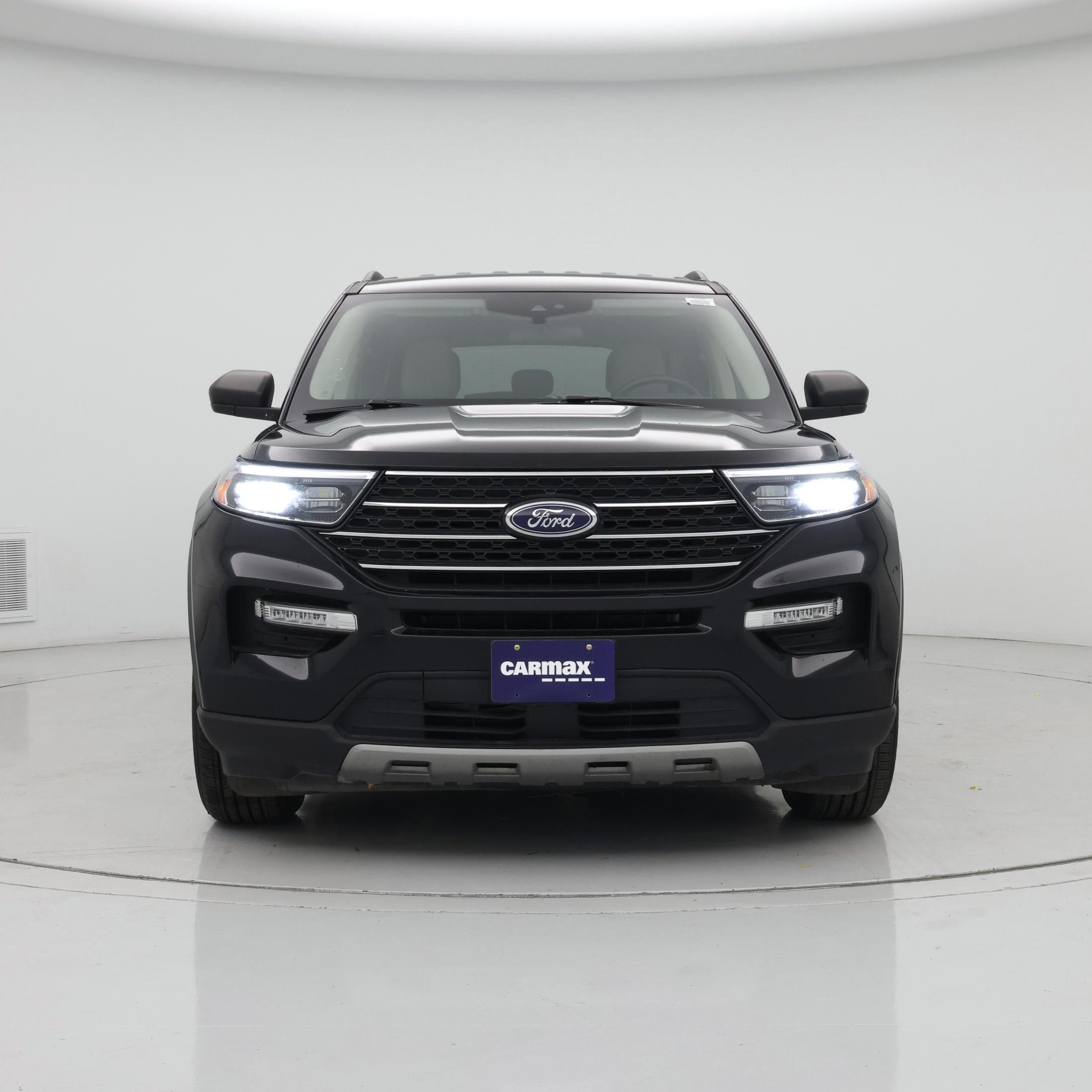 Thumbnail: 2023 Ford Explorer - 5