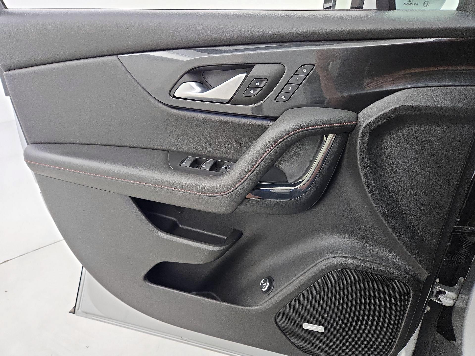 Thumbnail: 2022 Chevrolet Blazer - 12