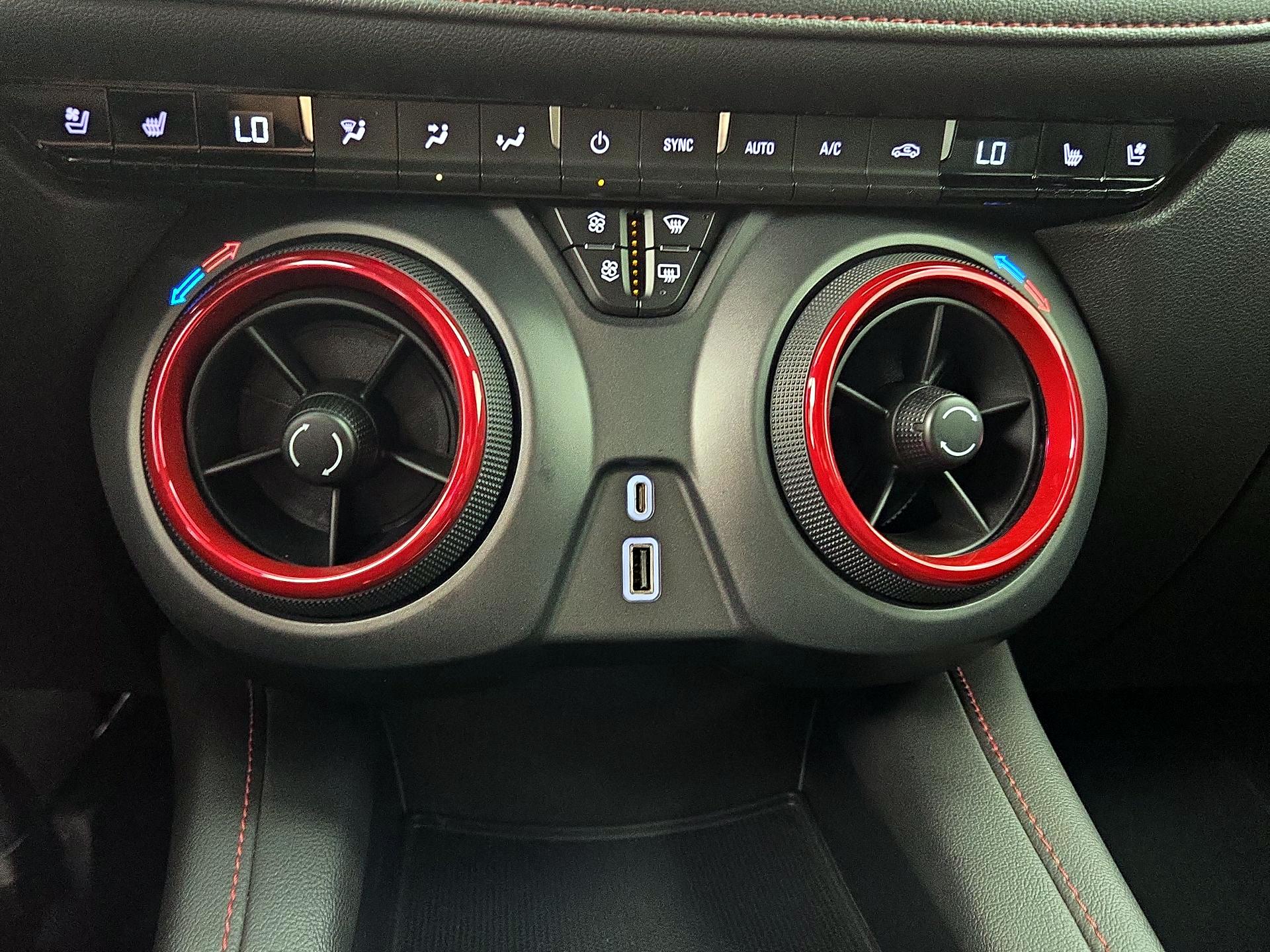 Thumbnail: 2022 Chevrolet Blazer - 17