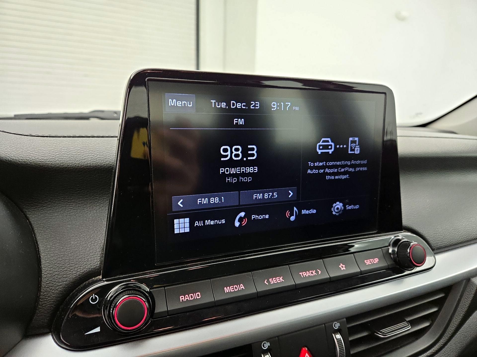 Thumbnail: 2024 Kia Forte - 15