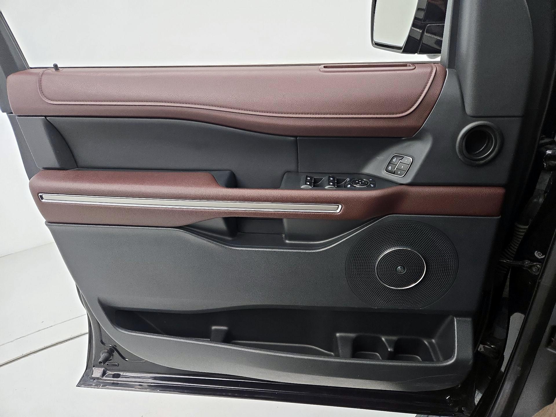 Thumbnail: 2024 Ford Expedition MAX - 12