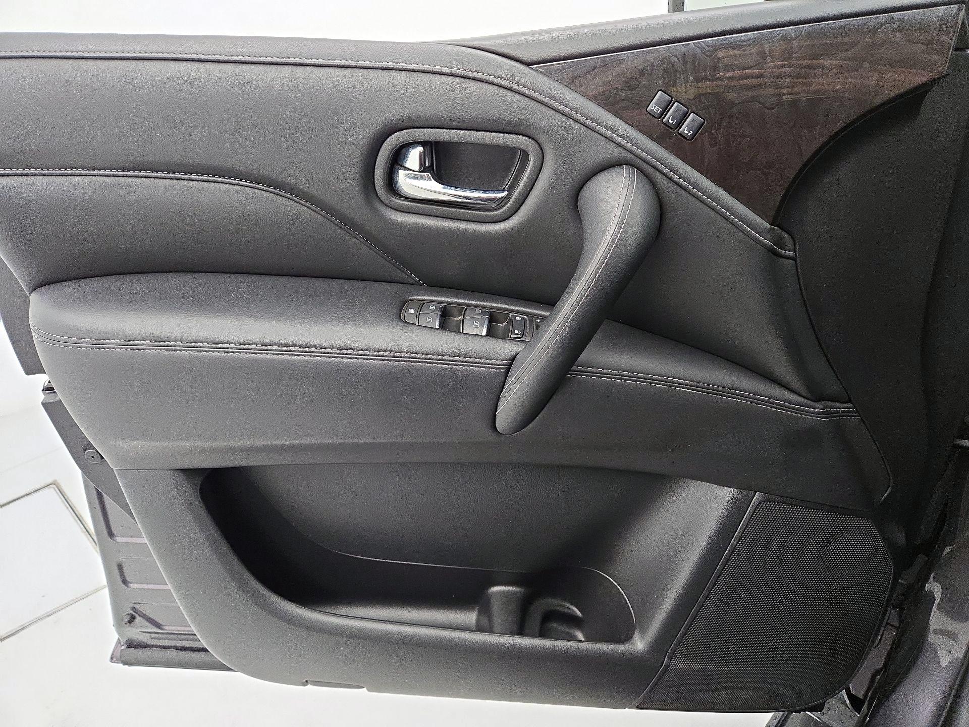 Thumbnail: 2024 INFINITI QX80 - 12