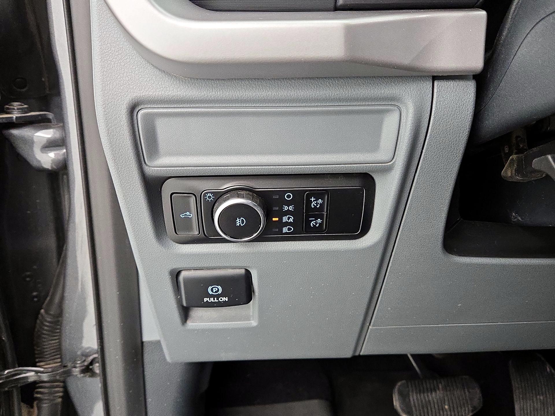 Thumbnail: 2023 Ford F-150 - 13