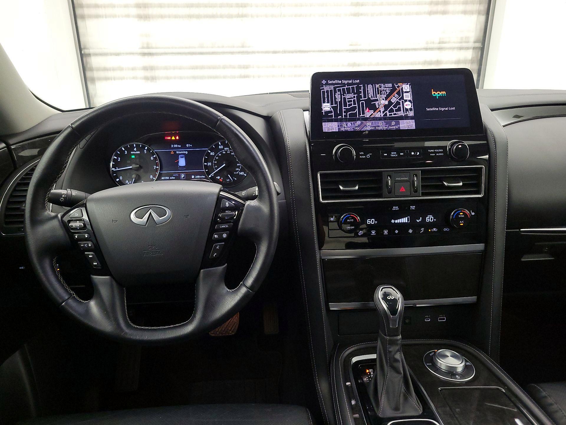 Thumbnail: 2024 INFINITI QX80 - 9