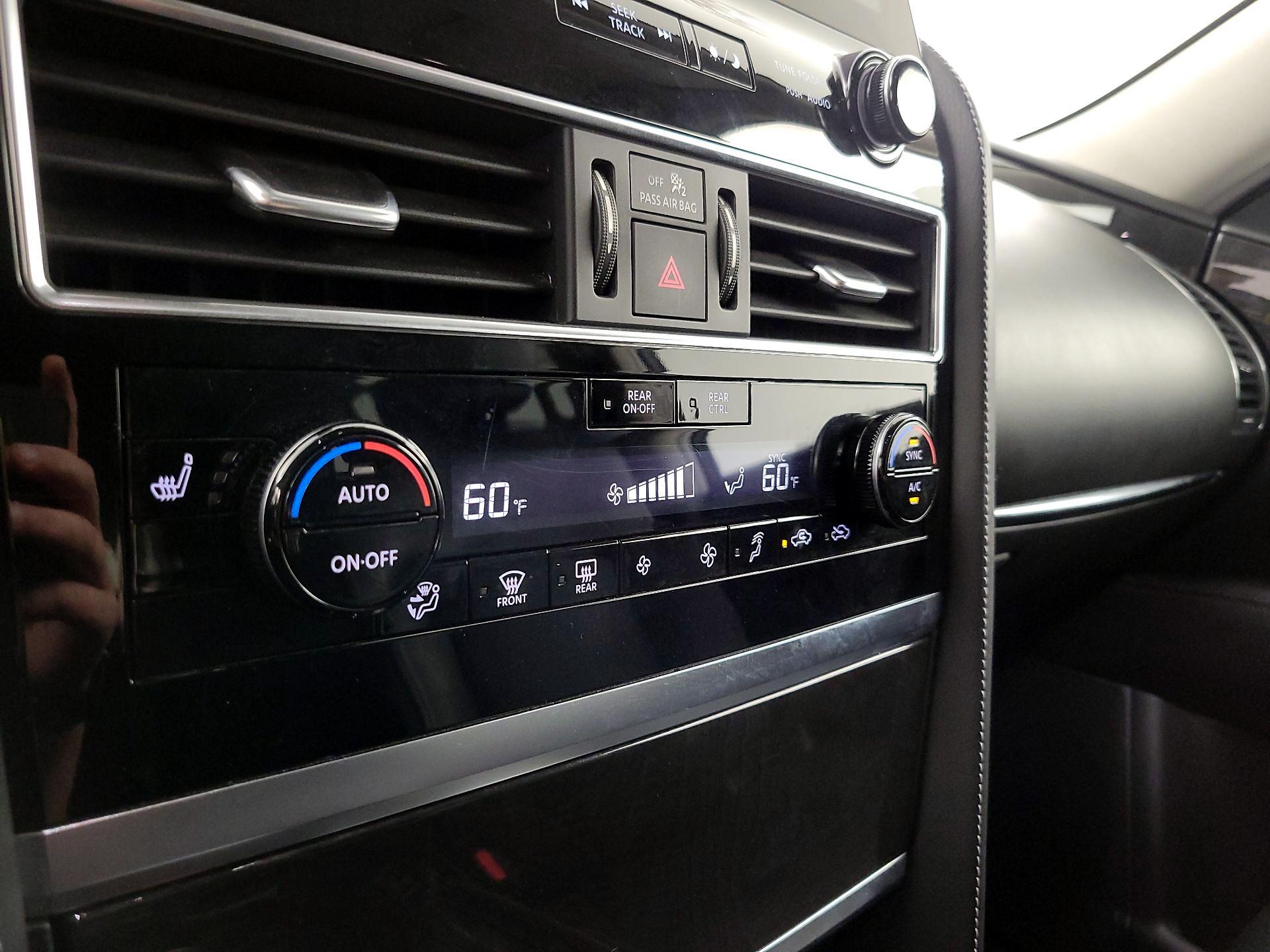 Thumbnail: 2024 INFINITI QX80 - 17