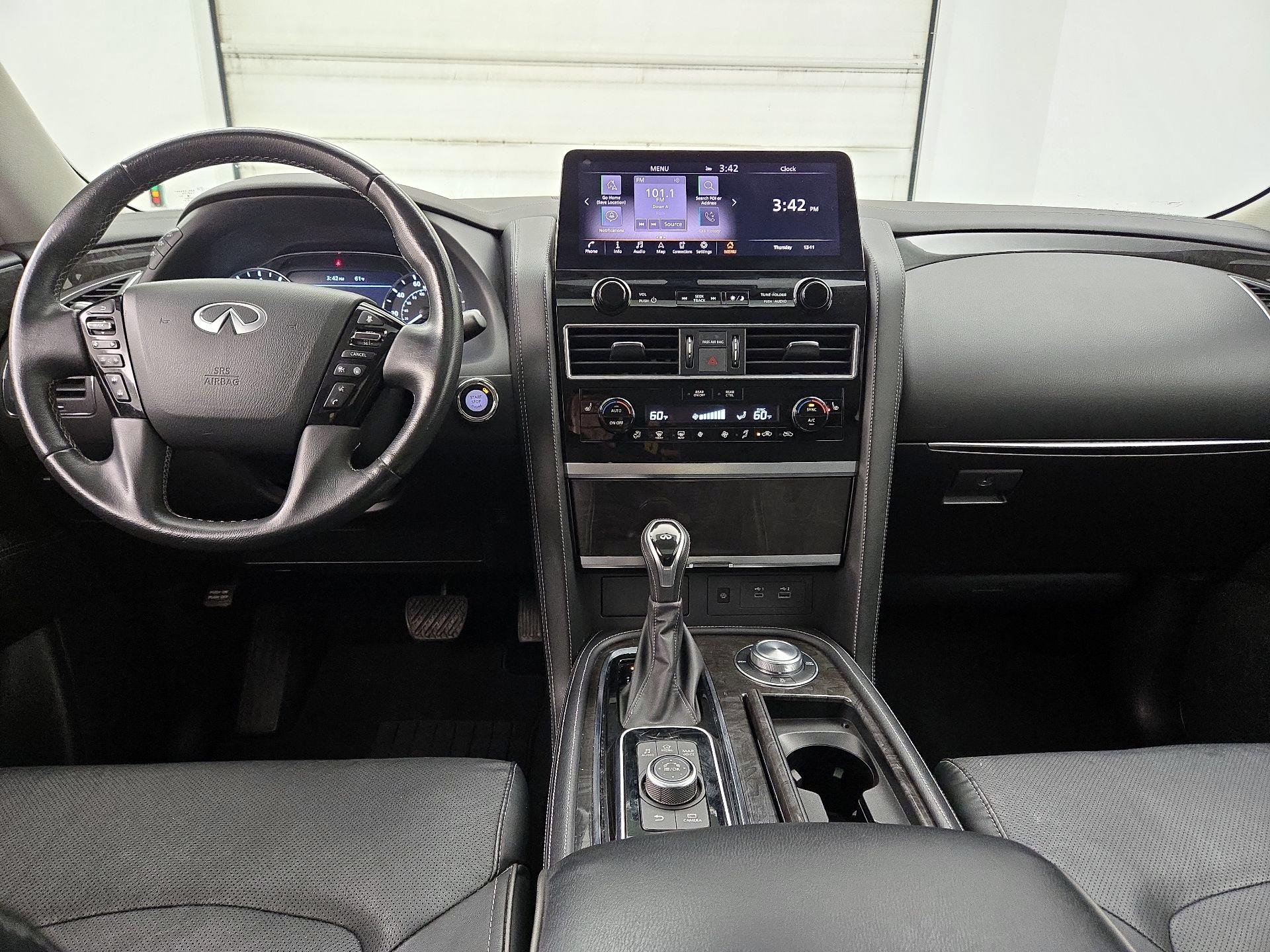 Thumbnail: 2024 INFINITI QX80 - 9