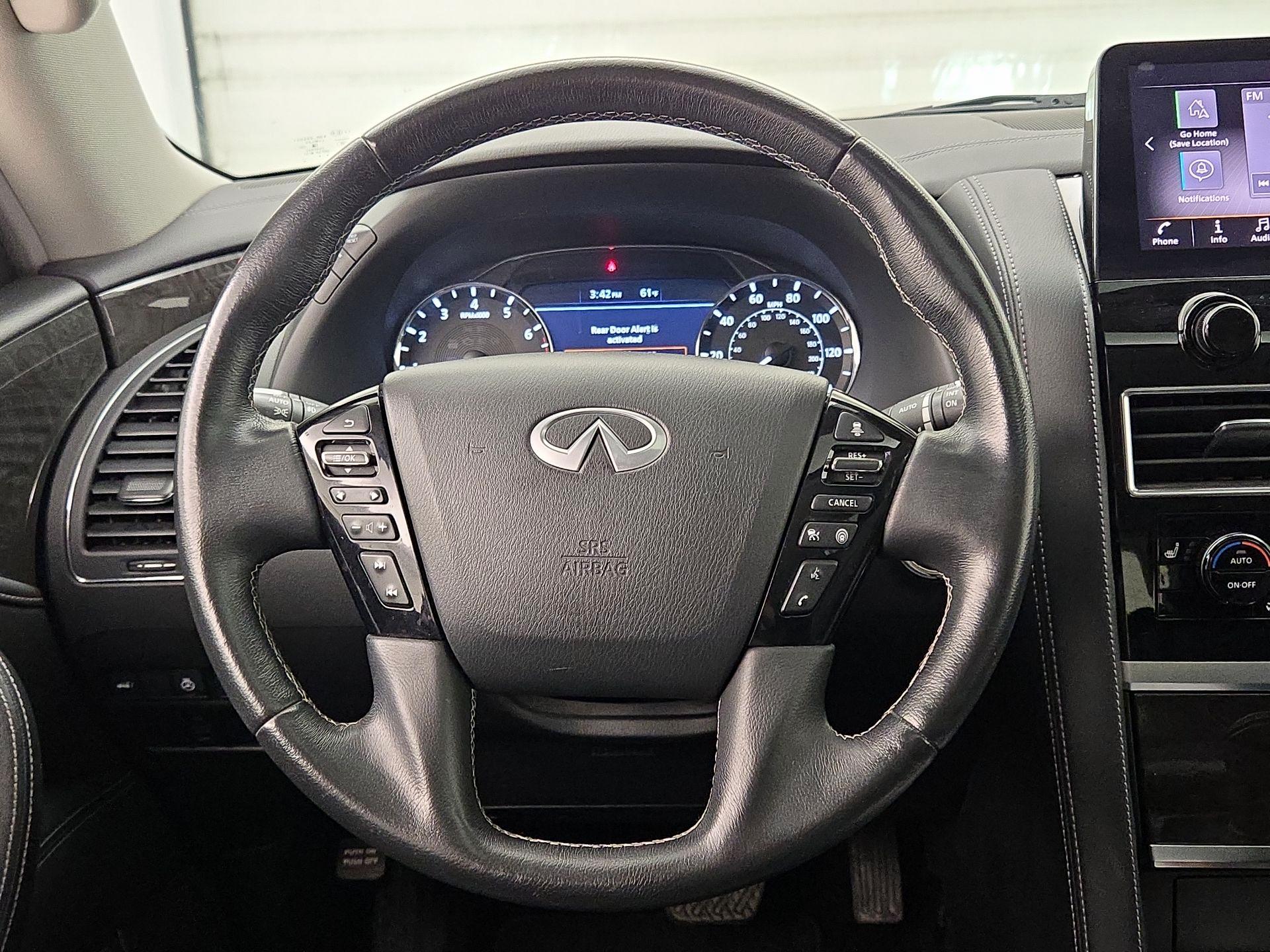 Thumbnail: 2024 INFINITI QX80 - 10