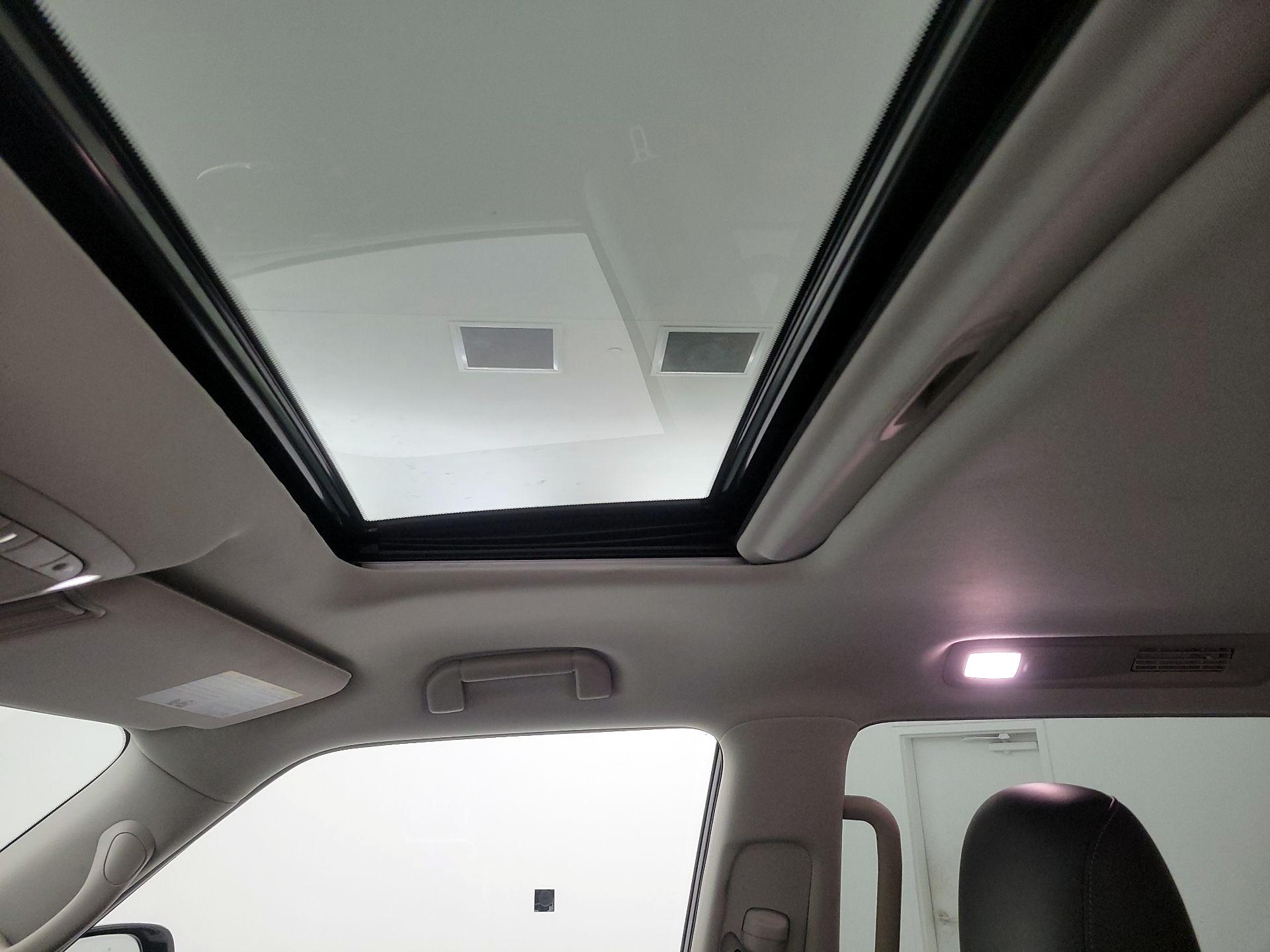 Thumbnail: 2024 INFINITI QX80 - 19