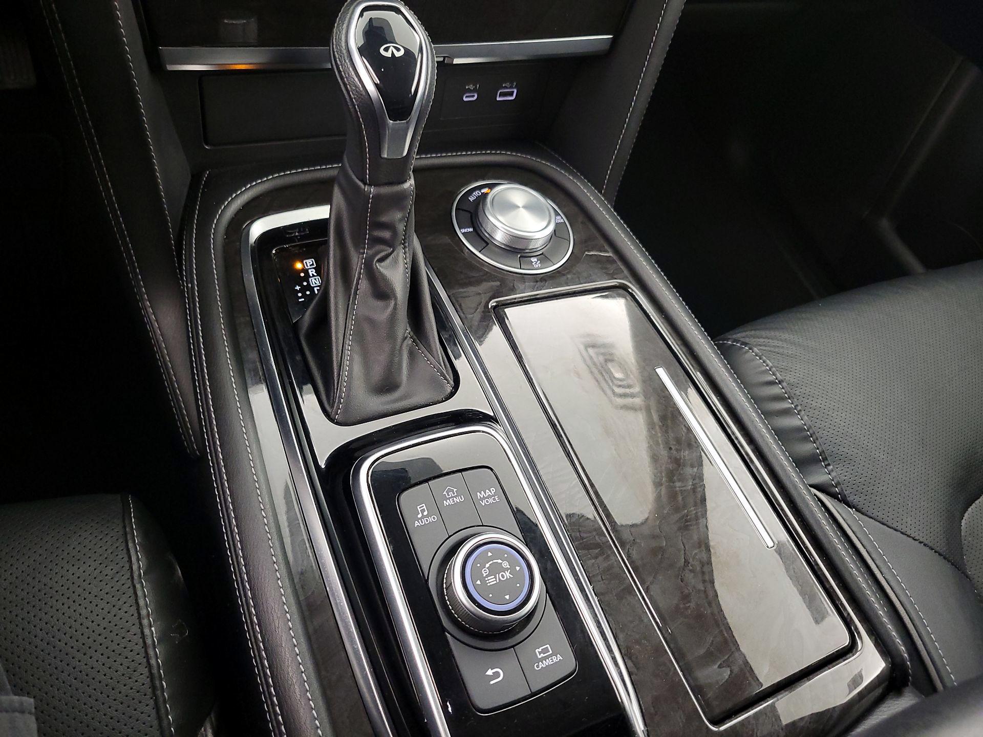 Thumbnail: 2024 INFINITI QX80 - 17