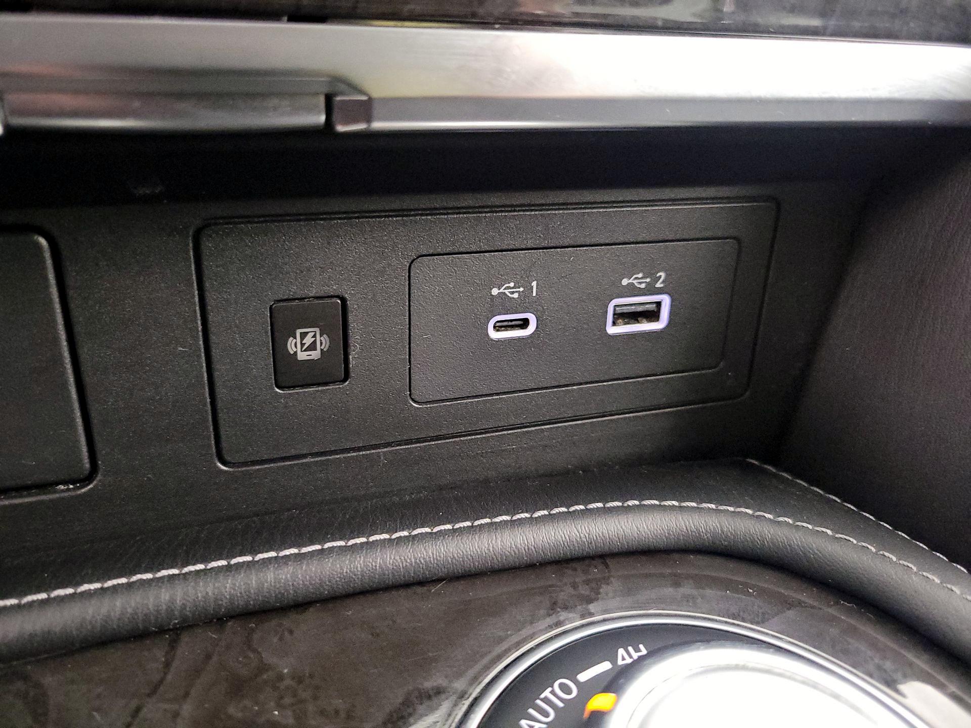 Thumbnail: 2024 INFINITI QX80 - 18