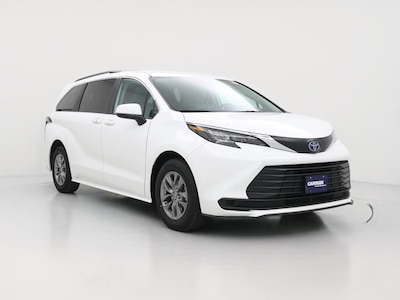 2024 Toyota Sienna Hybrid LE