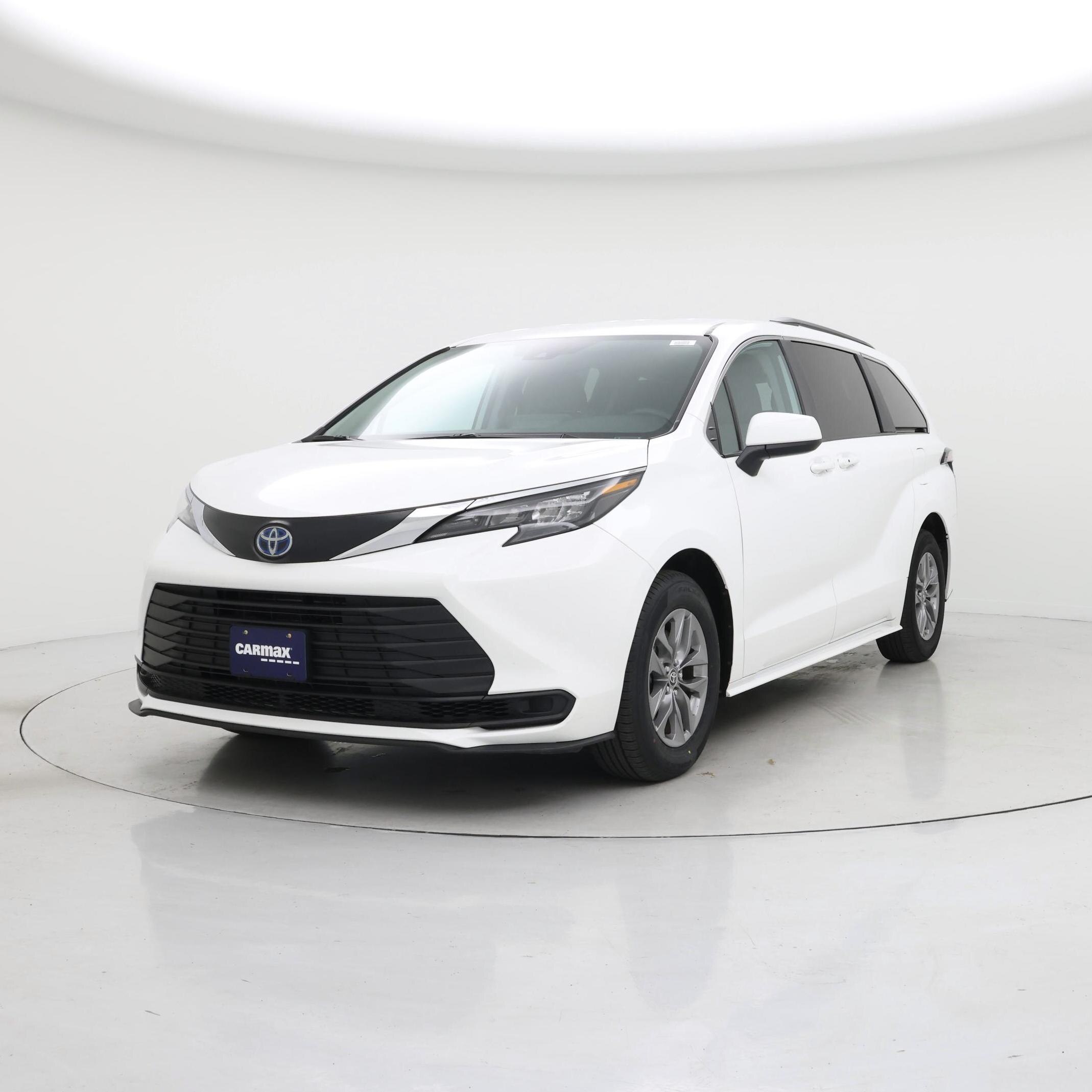 Thumbnail: 2024 Toyota Sienna - 4