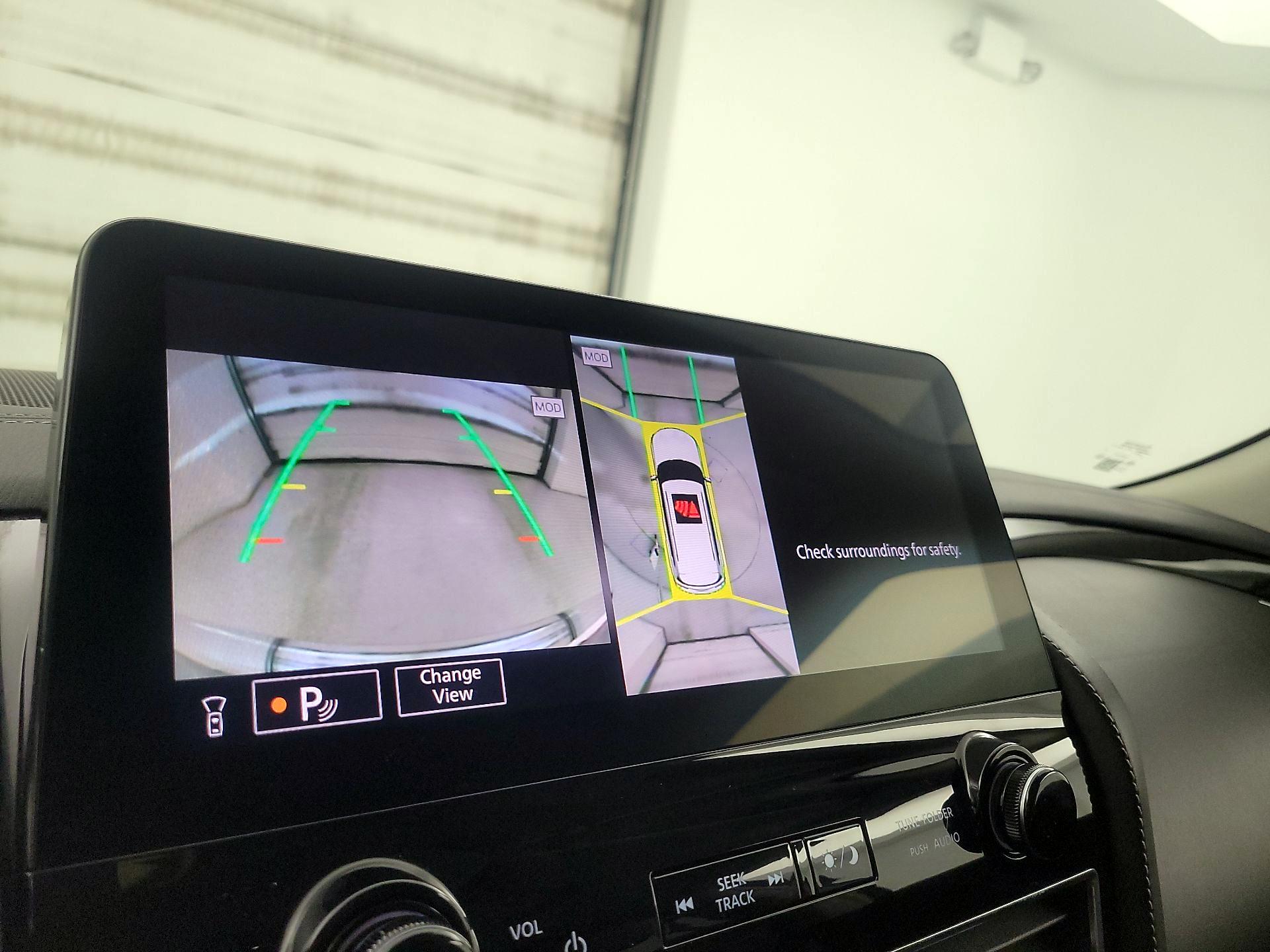 Thumbnail: 2024 INFINITI QX80 - 15