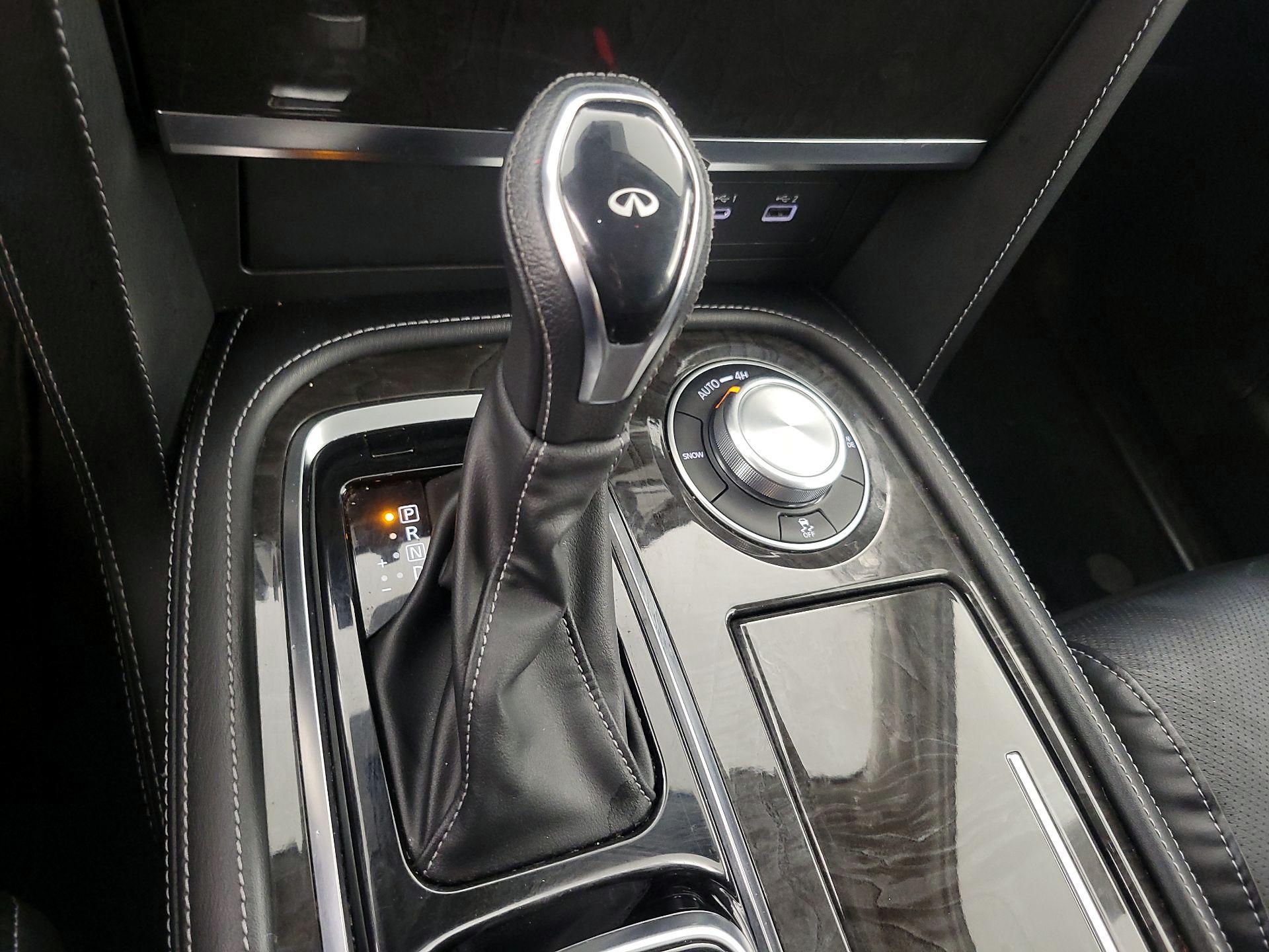 Thumbnail: 2024 INFINITI QX80 - 18