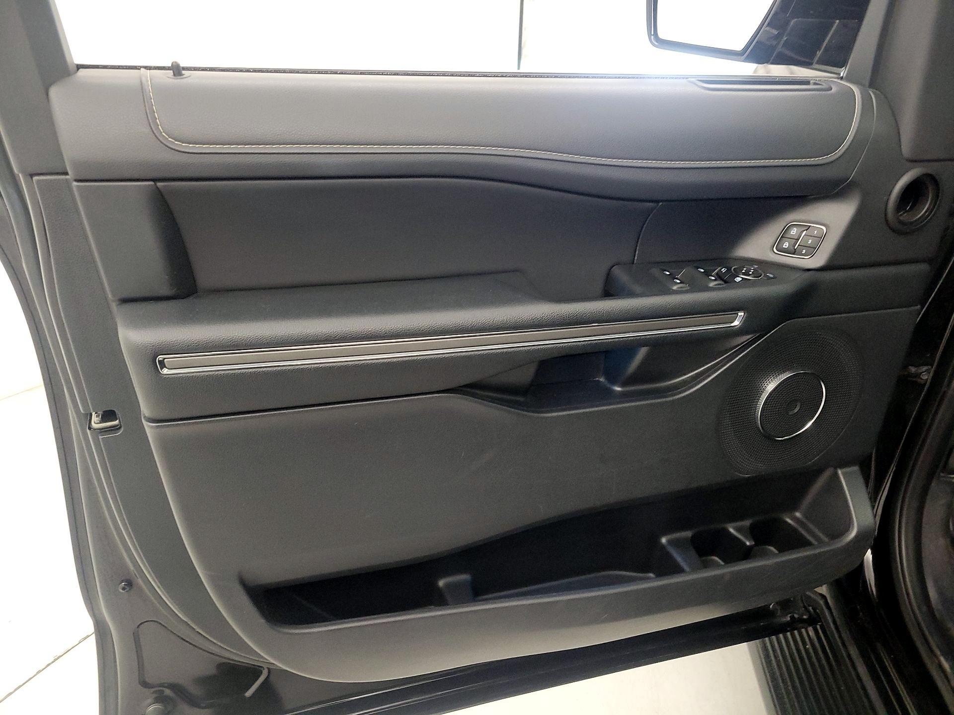 Thumbnail: 2024 Ford Expedition - 12