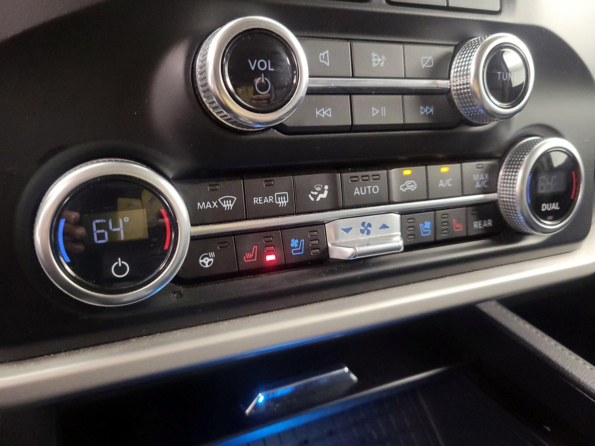 Thumbnail: 2024 Ford Expedition - 17