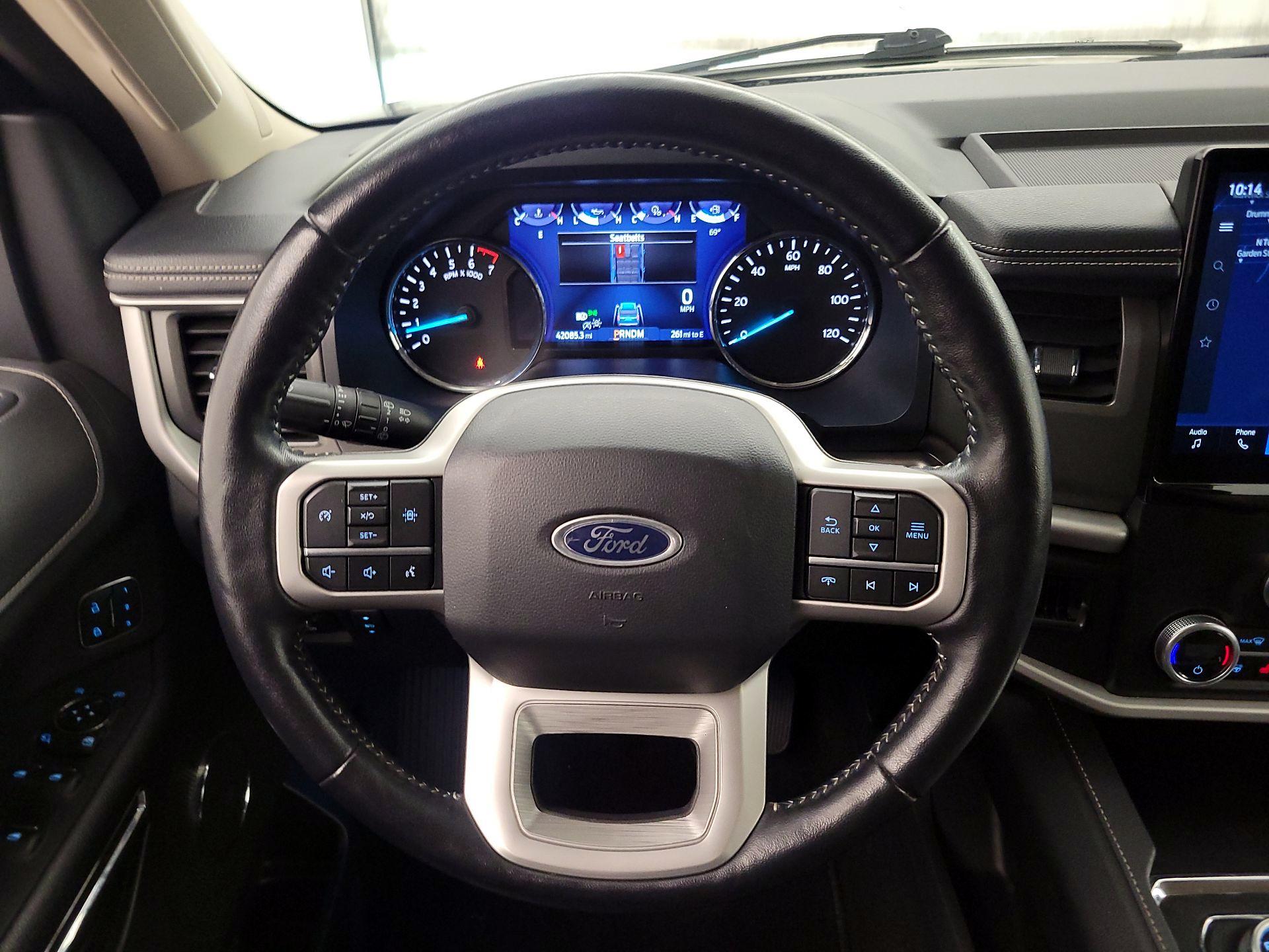 Thumbnail: 2023 Ford Expedition - 10