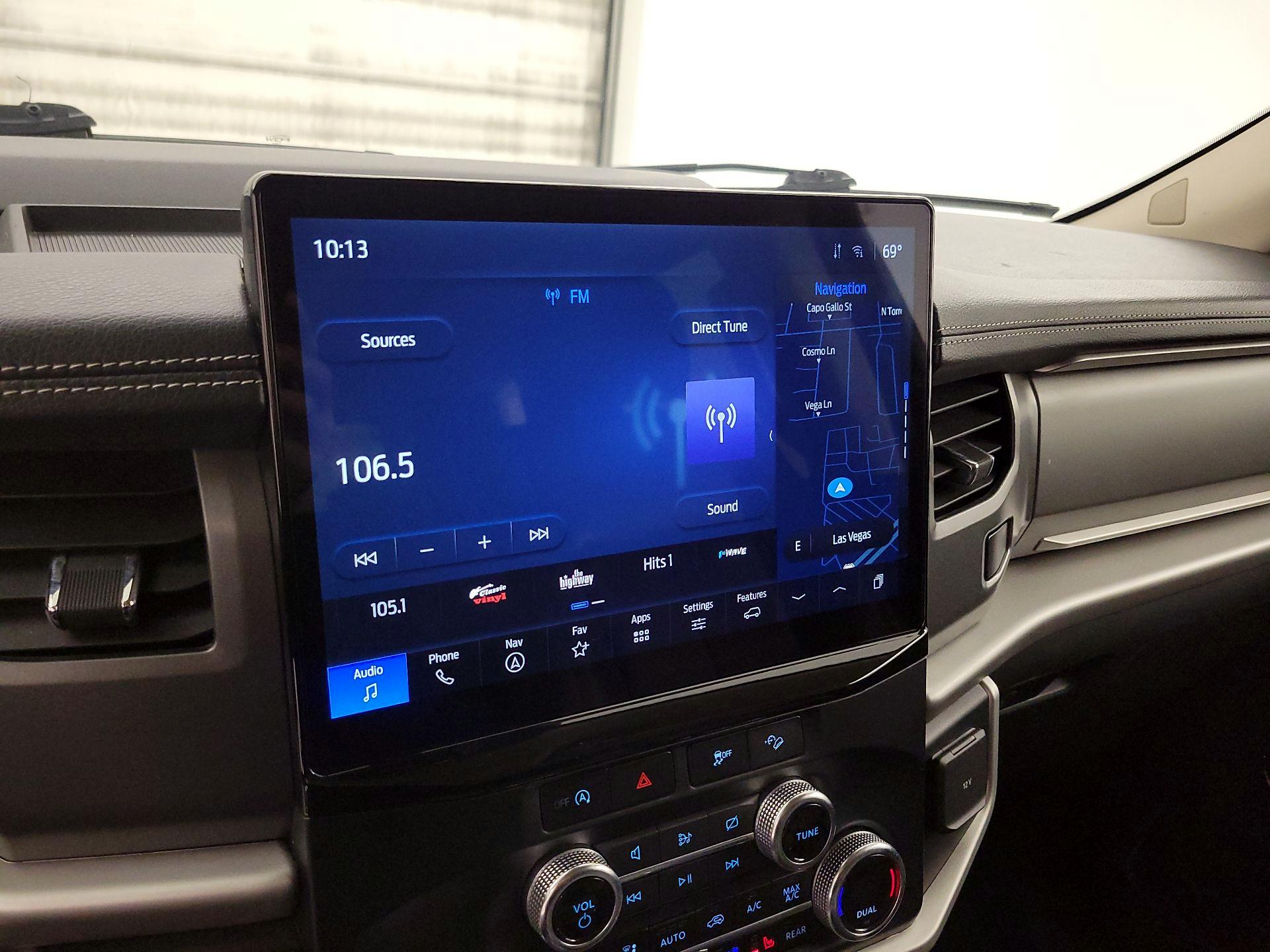 Thumbnail: 2023 Ford Expedition - 16