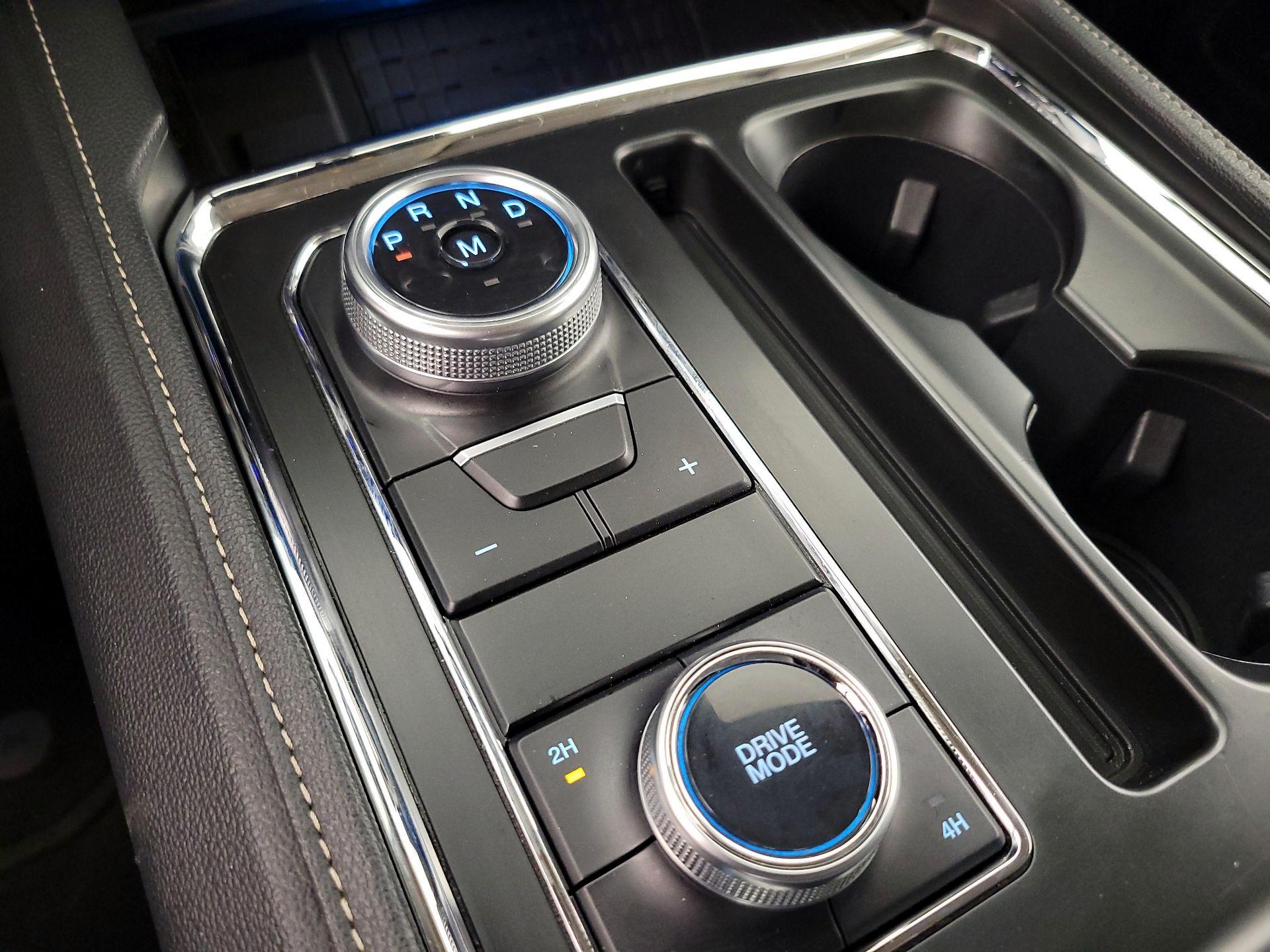 Thumbnail: 2023 Ford Expedition - 18