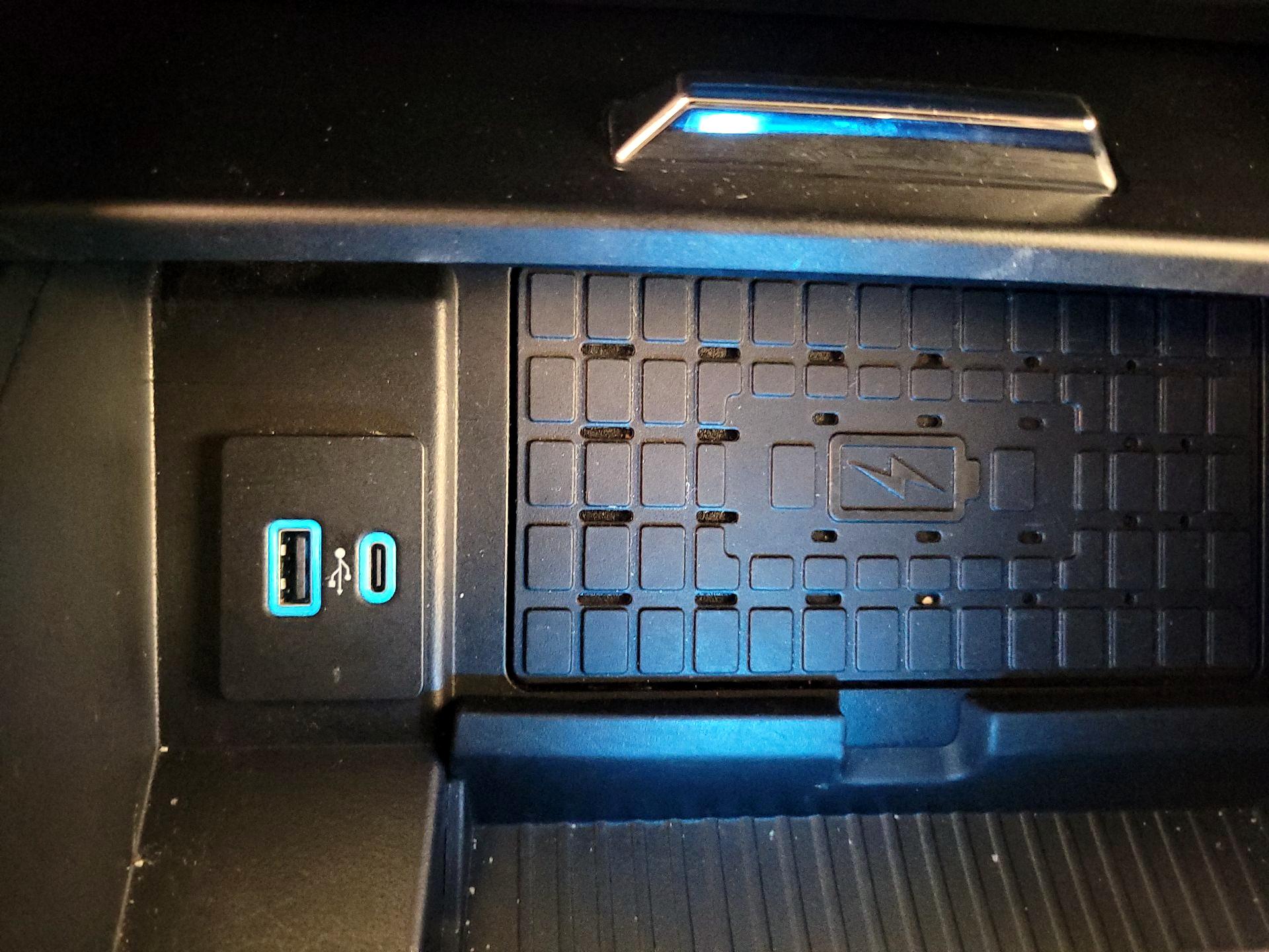 Thumbnail: 2023 Ford Expedition - 19