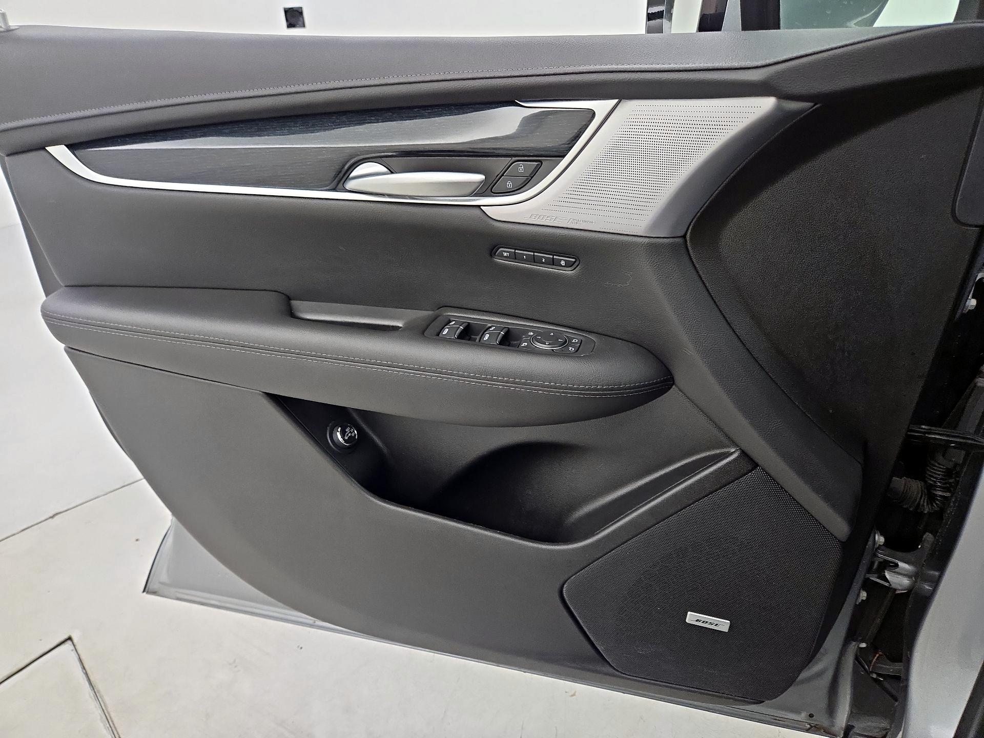 Thumbnail: 2025 Cadillac XT5 - 12