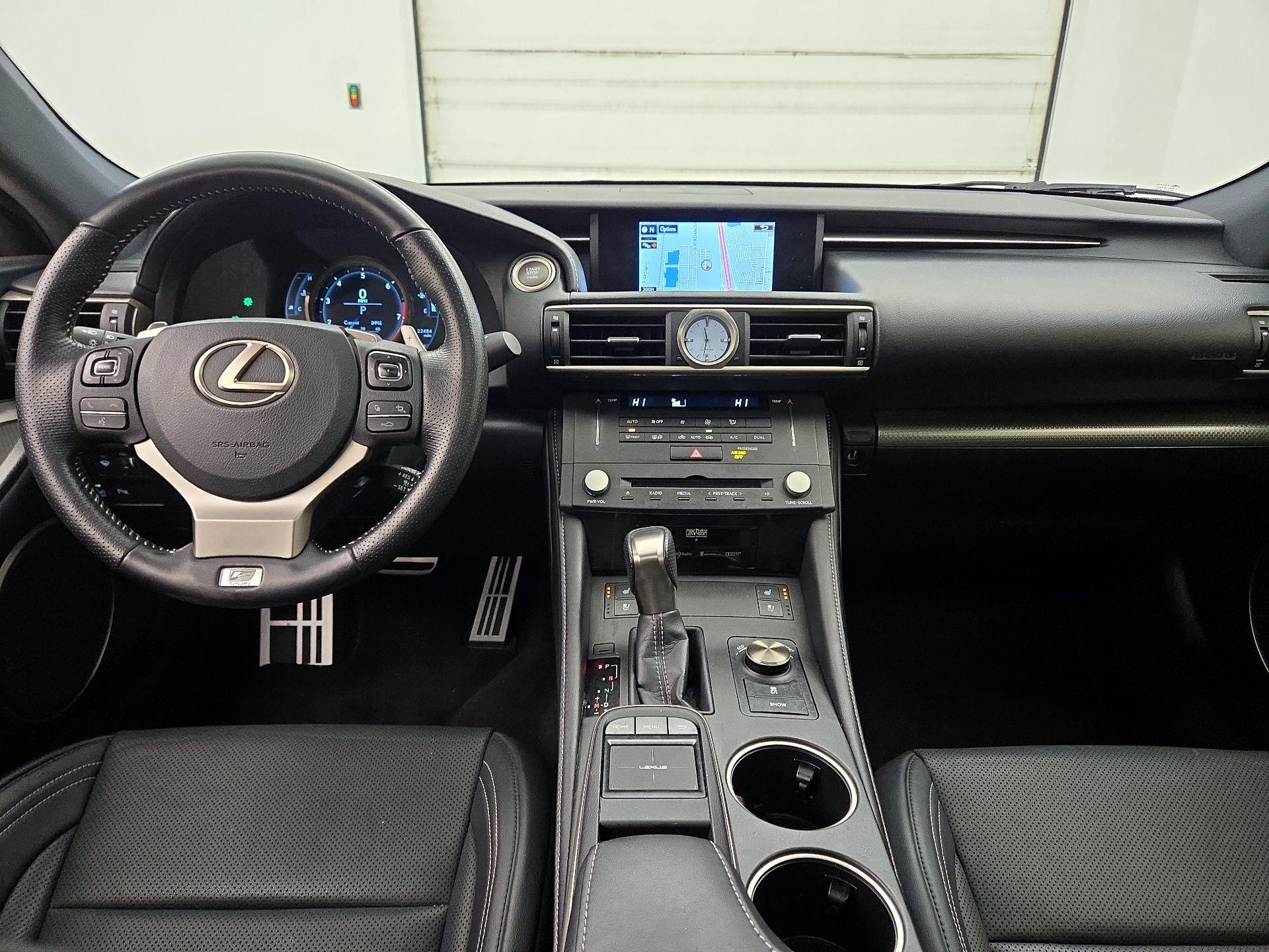 Thumbnail: 2017 Lexus RC - 9