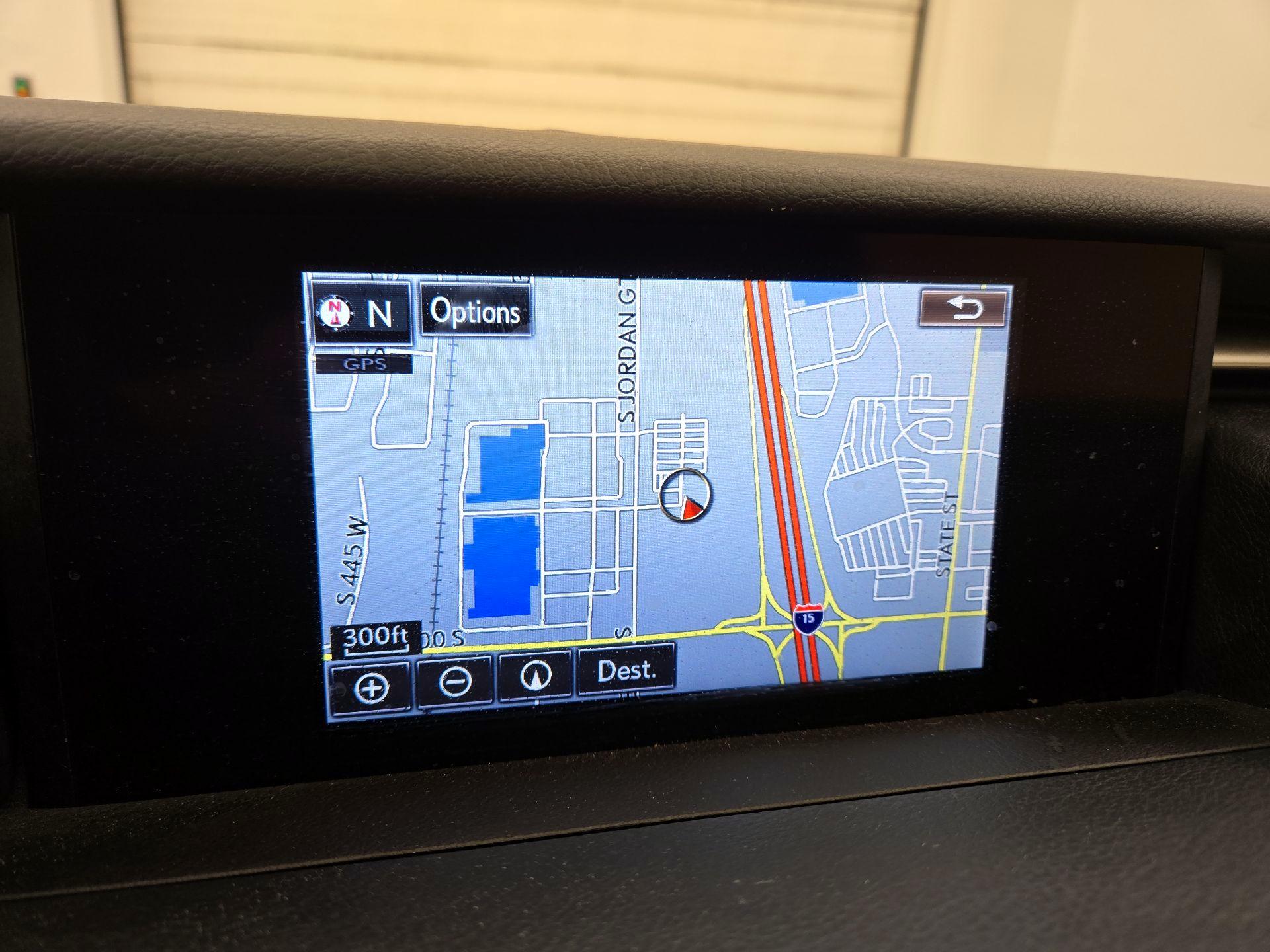 Thumbnail: 2017 Lexus RC - 14