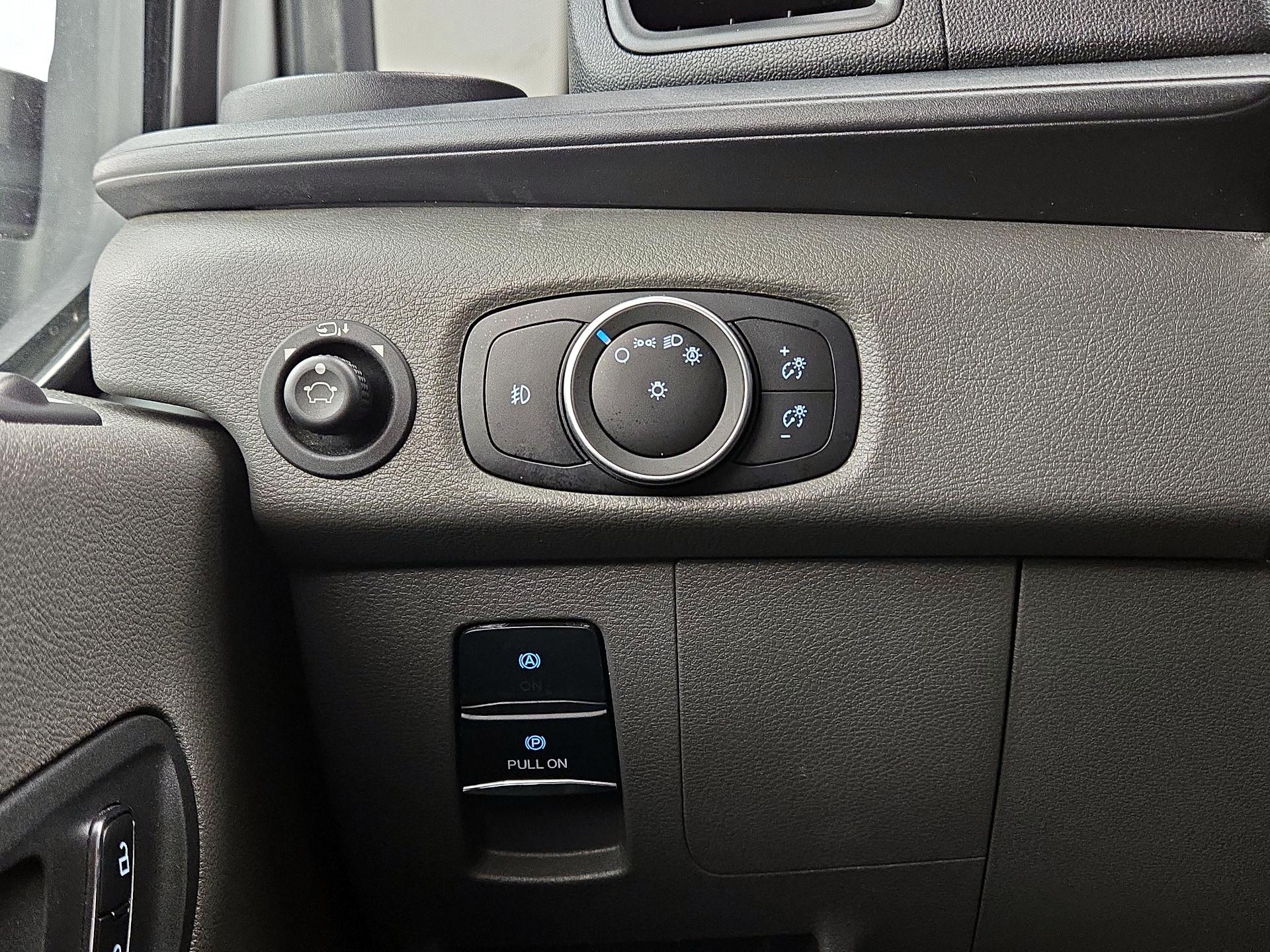 Thumbnail: 2023 Ford Transit Series - 13