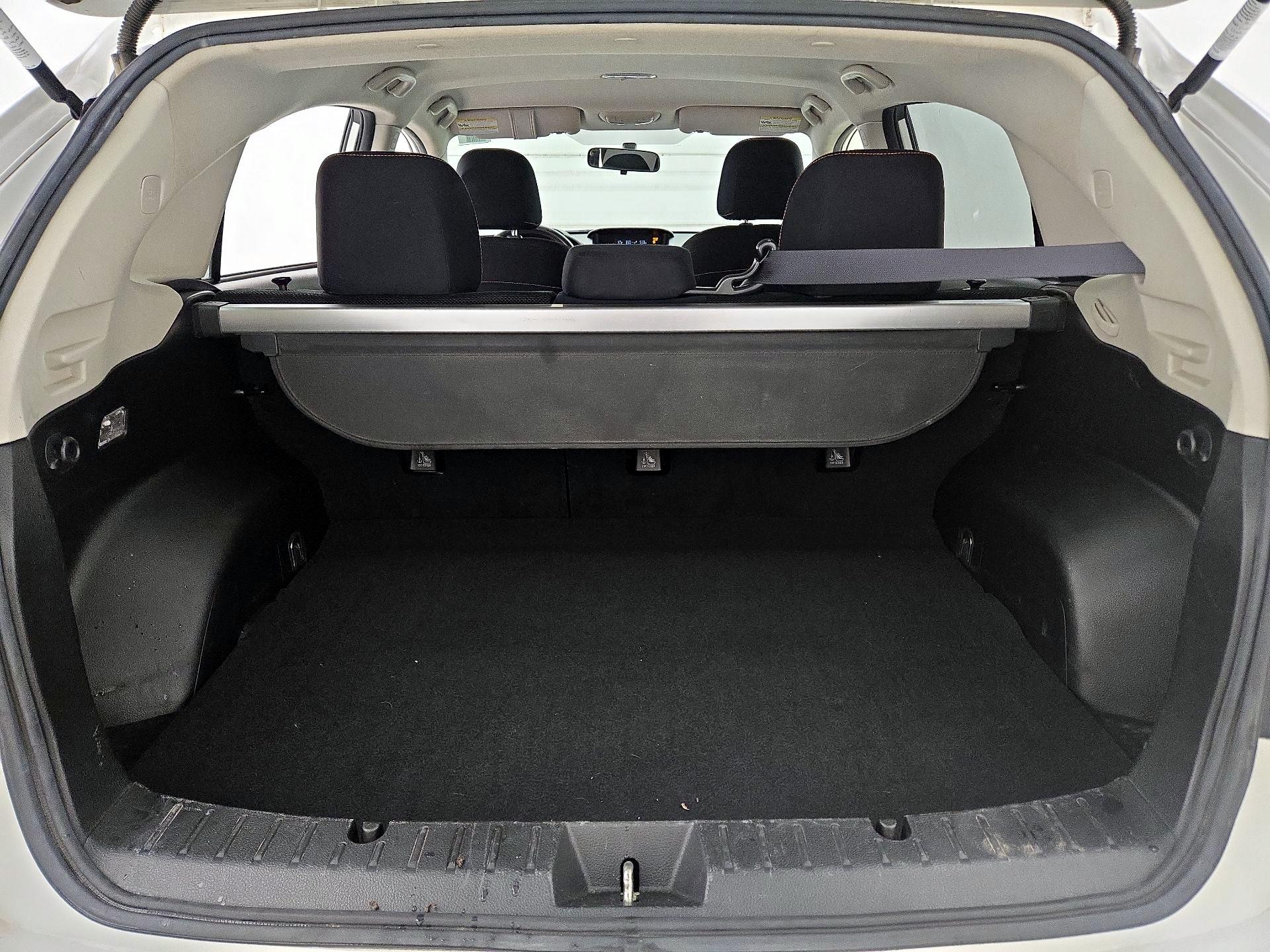 Thumbnail: 2016 Subaru XV Crosstrek - 20