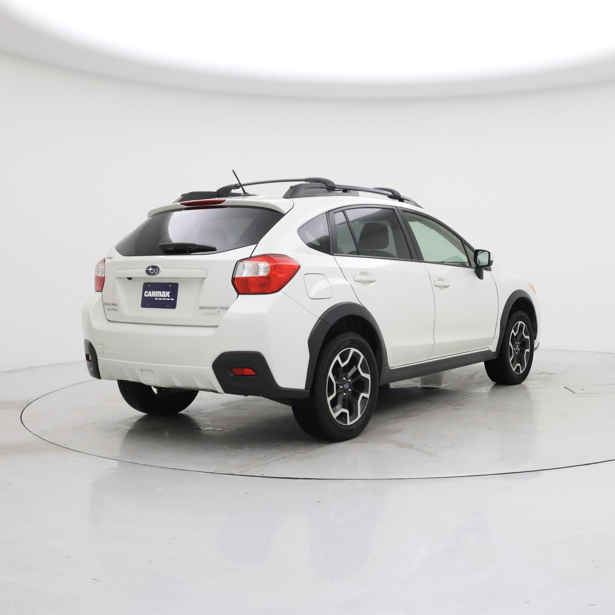 Thumbnail: 2016 Subaru XV Crosstrek - 8