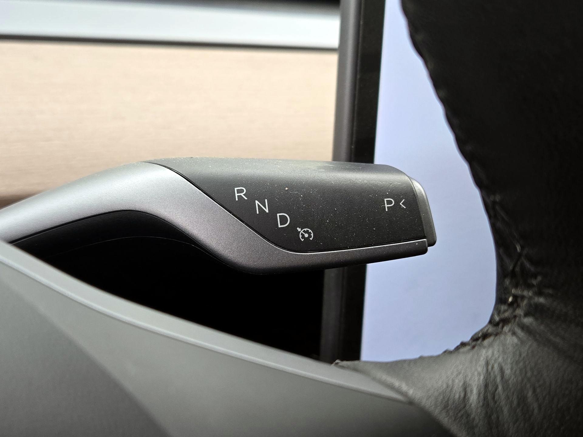 Thumbnail: 2022 Tesla Model 3 - 18