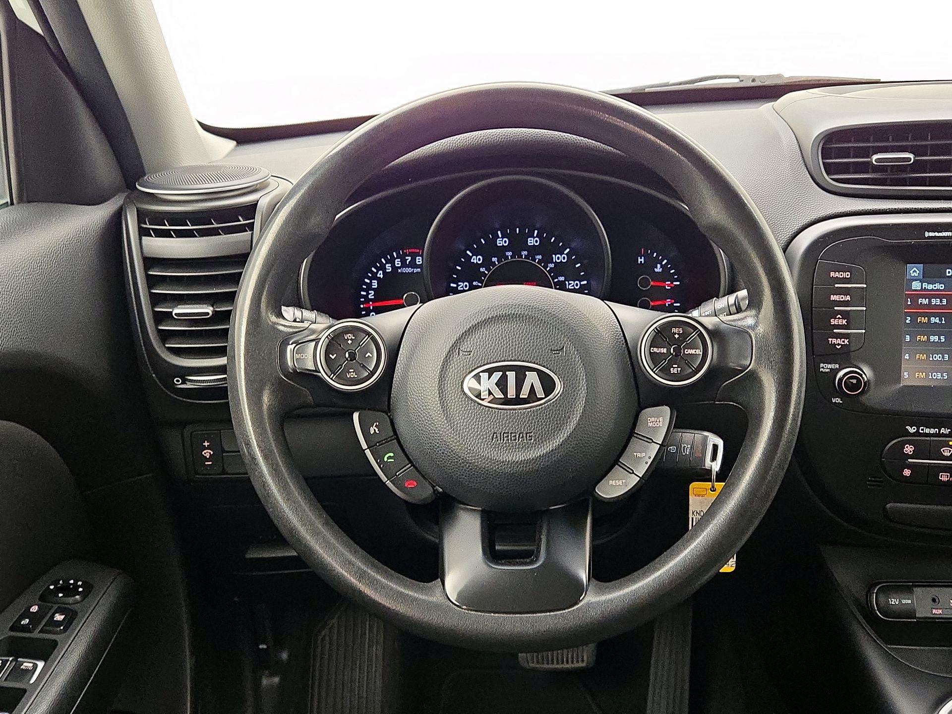 Thumbnail: 2018 Kia Soul - 10