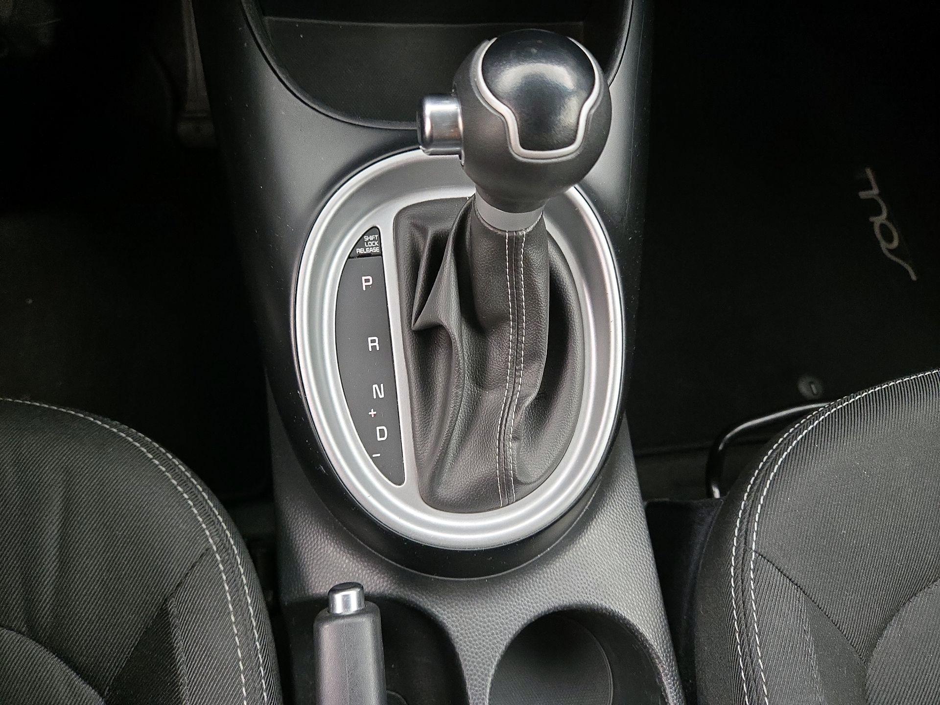 Thumbnail: 2018 Kia Soul - 17