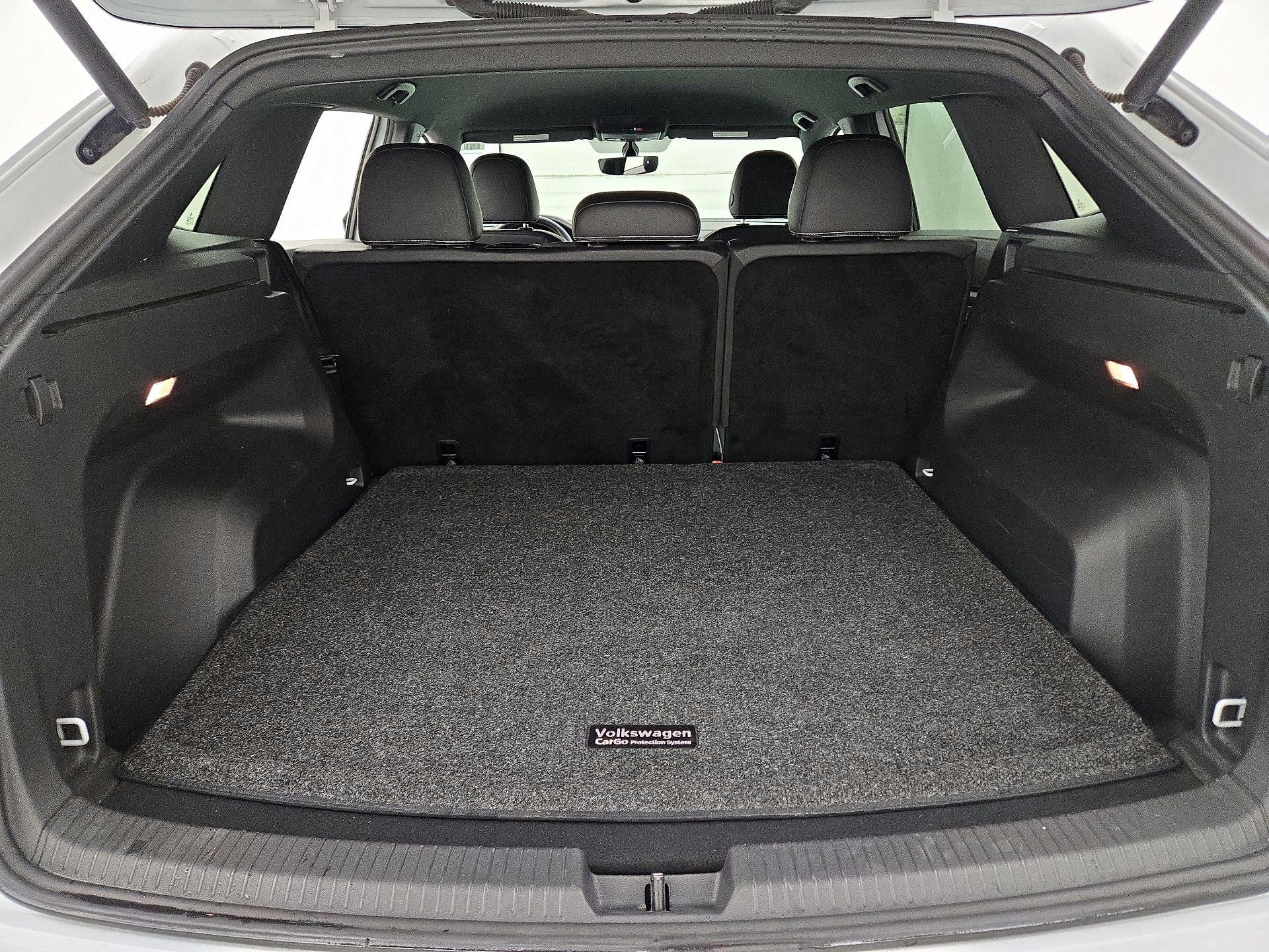 Thumbnail: 2021 Volkswagen Atlas - 20