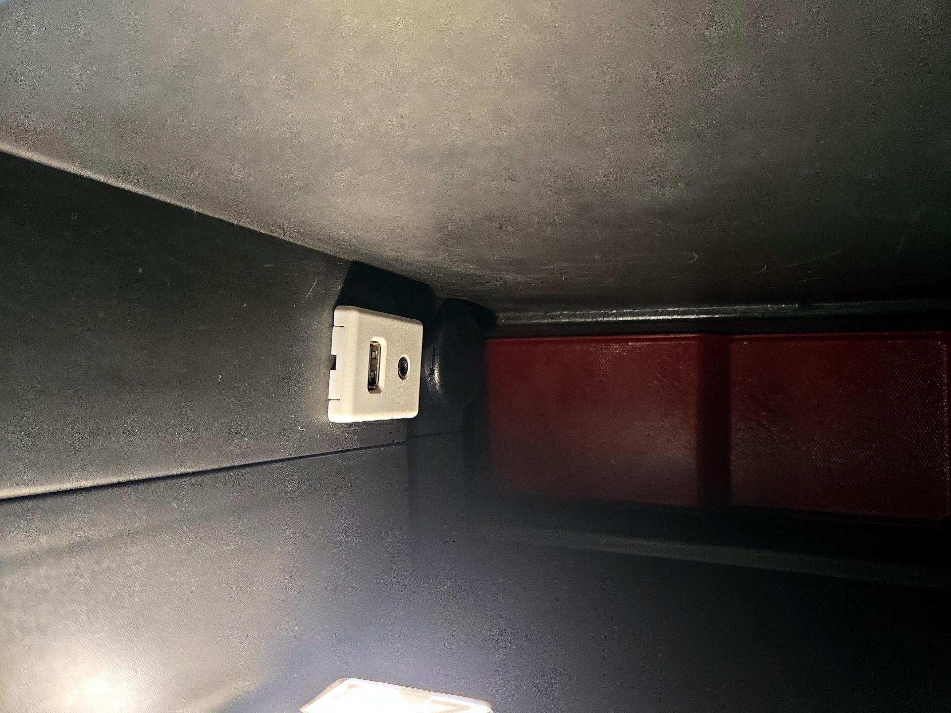 Thumbnail: 2015 Chevrolet Equinox - 17