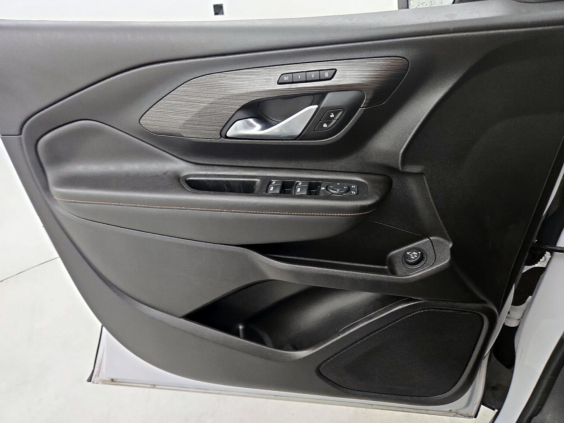 Thumbnail: 2021 GMC Terrain - 12