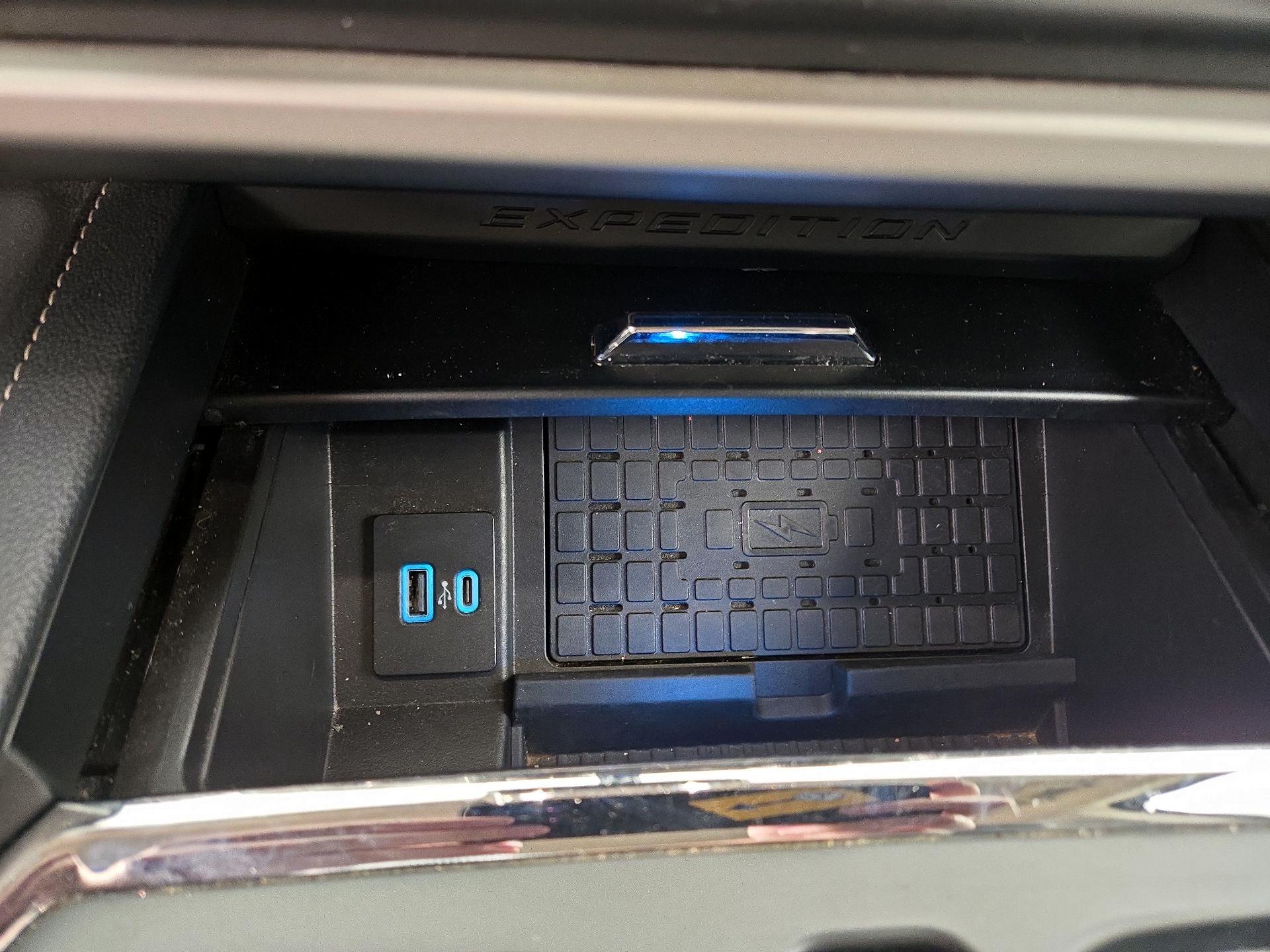 Thumbnail: 2023 Ford Expedition - 19