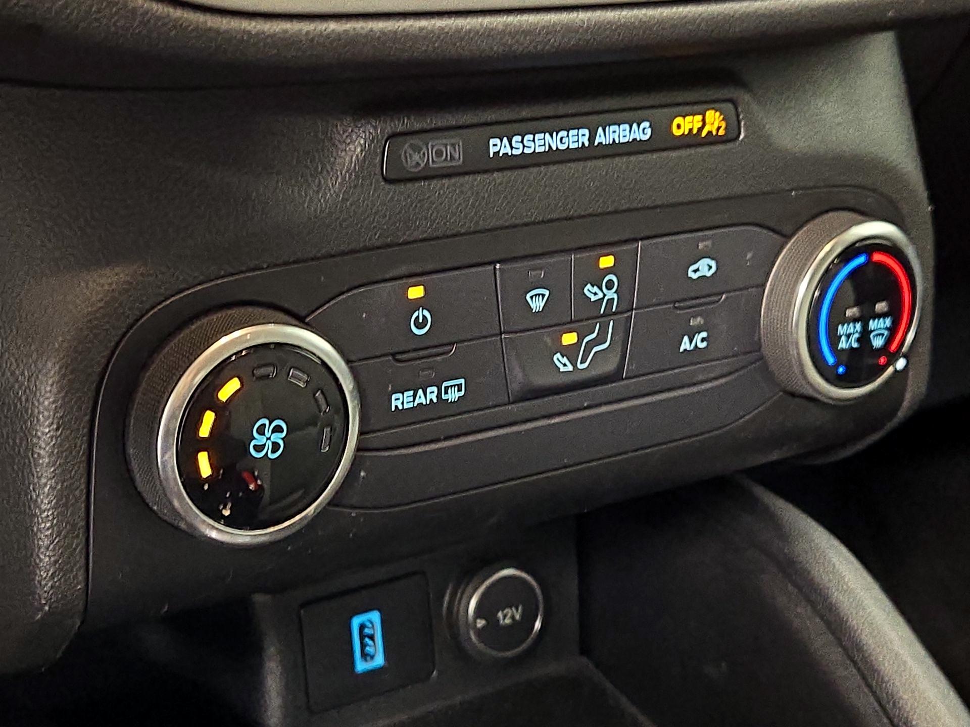 Thumbnail: 2020 Ford Escape - 16