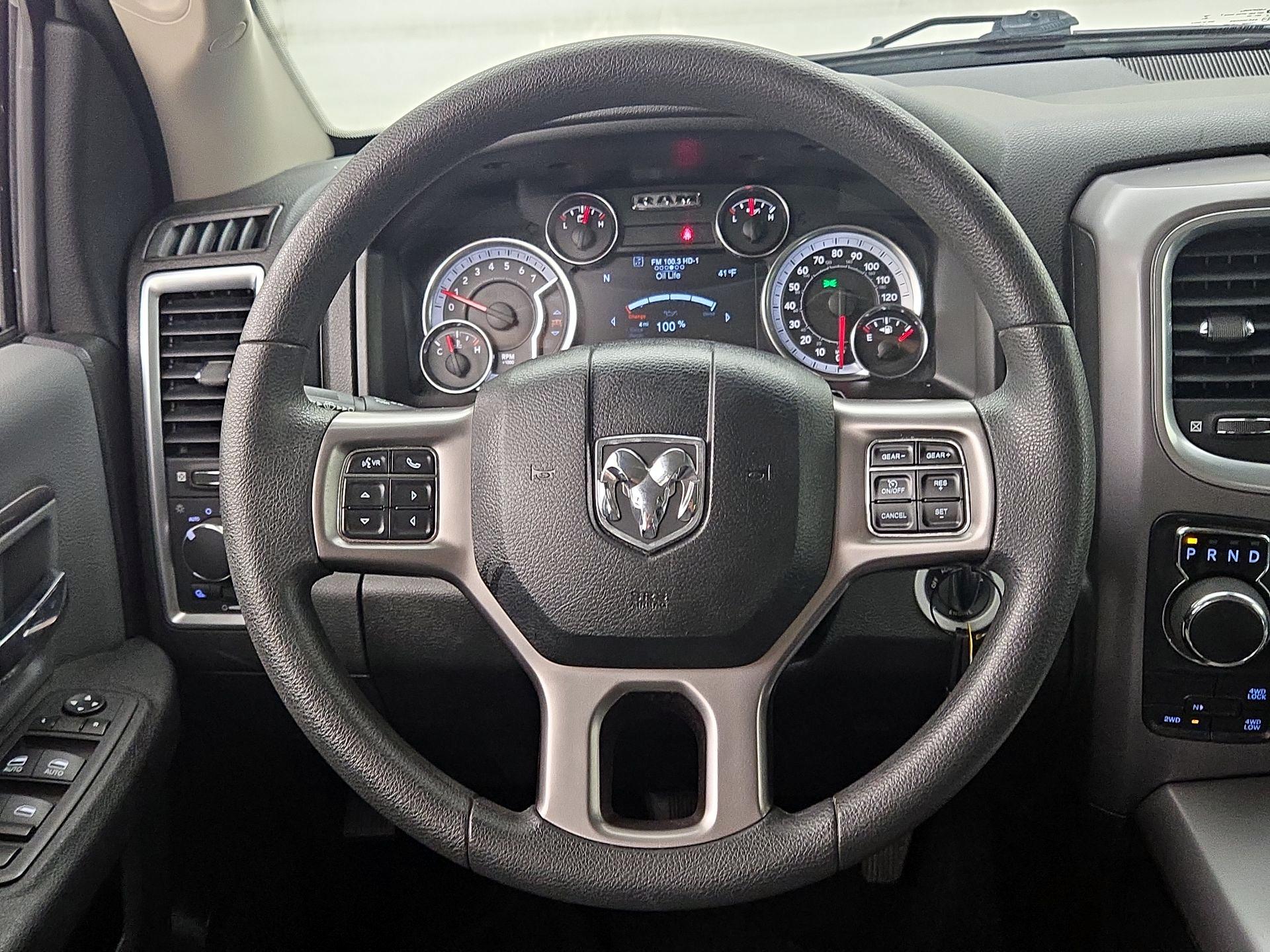 Thumbnail: 2023 RAM 1500 Classic - 10